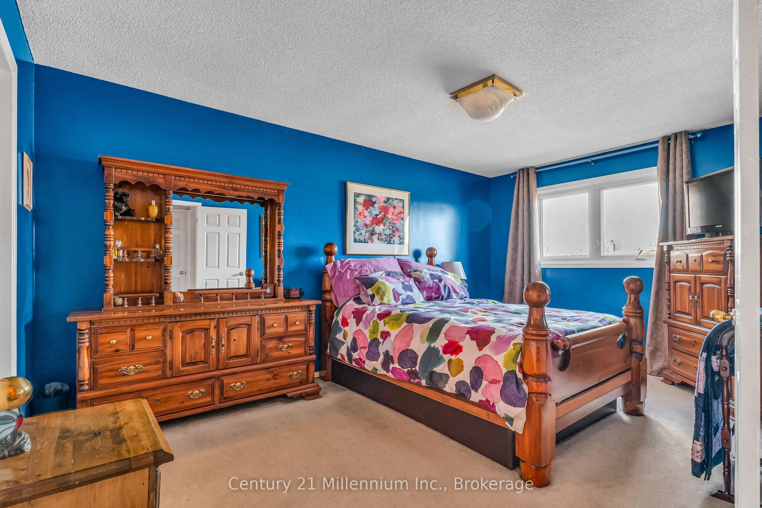 82 Candy Crescent