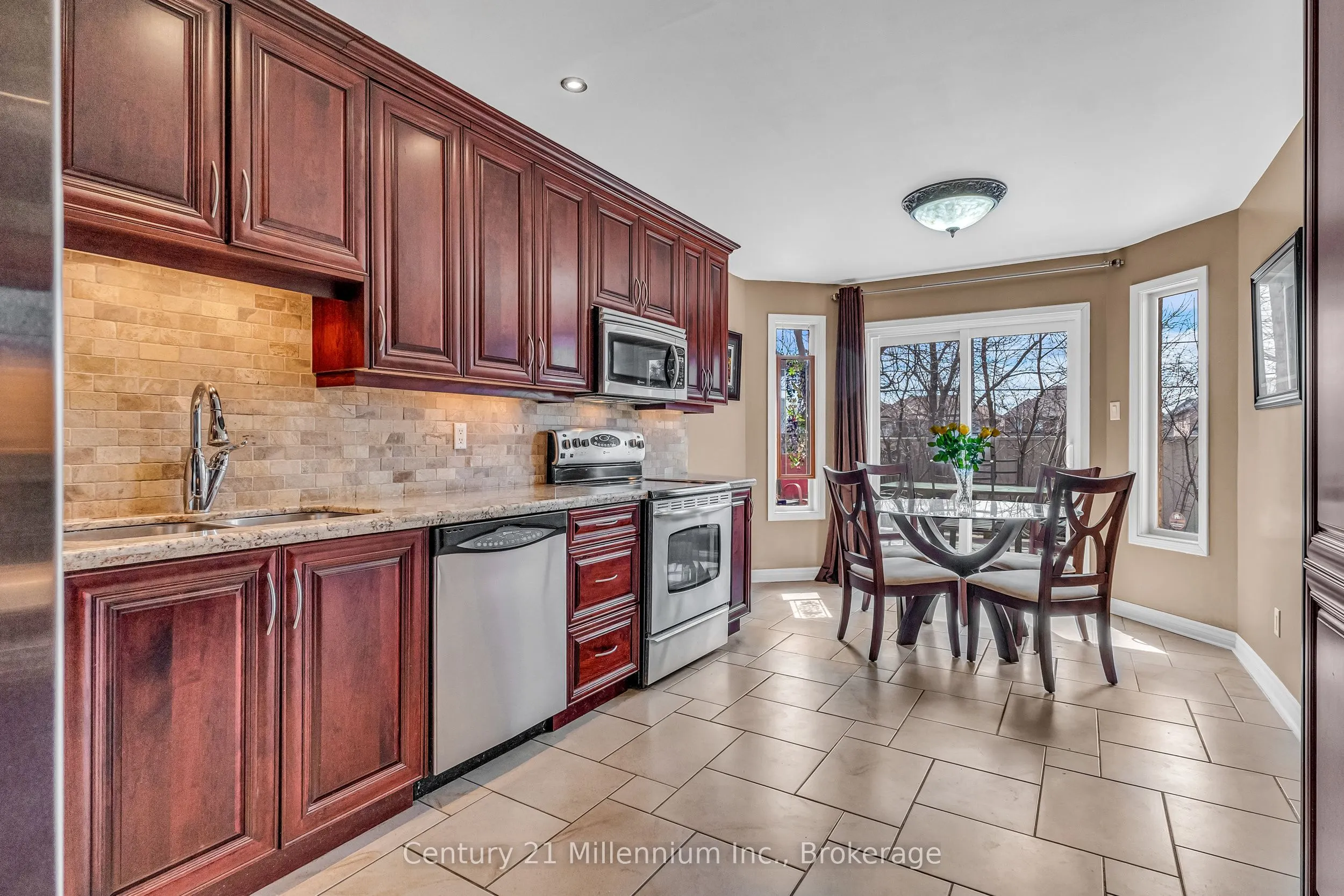 82 Candy Crescent