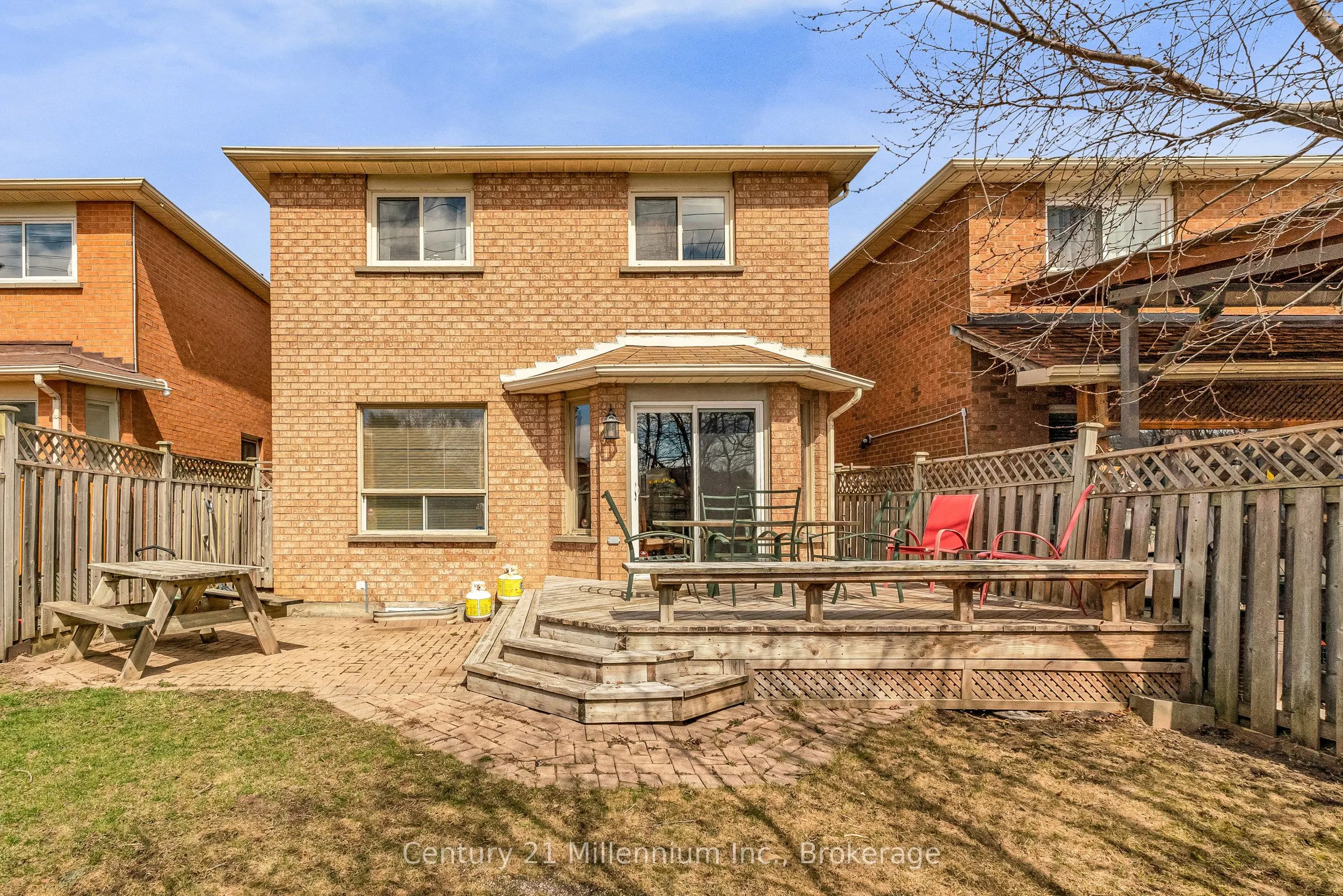 82 Candy Crescent