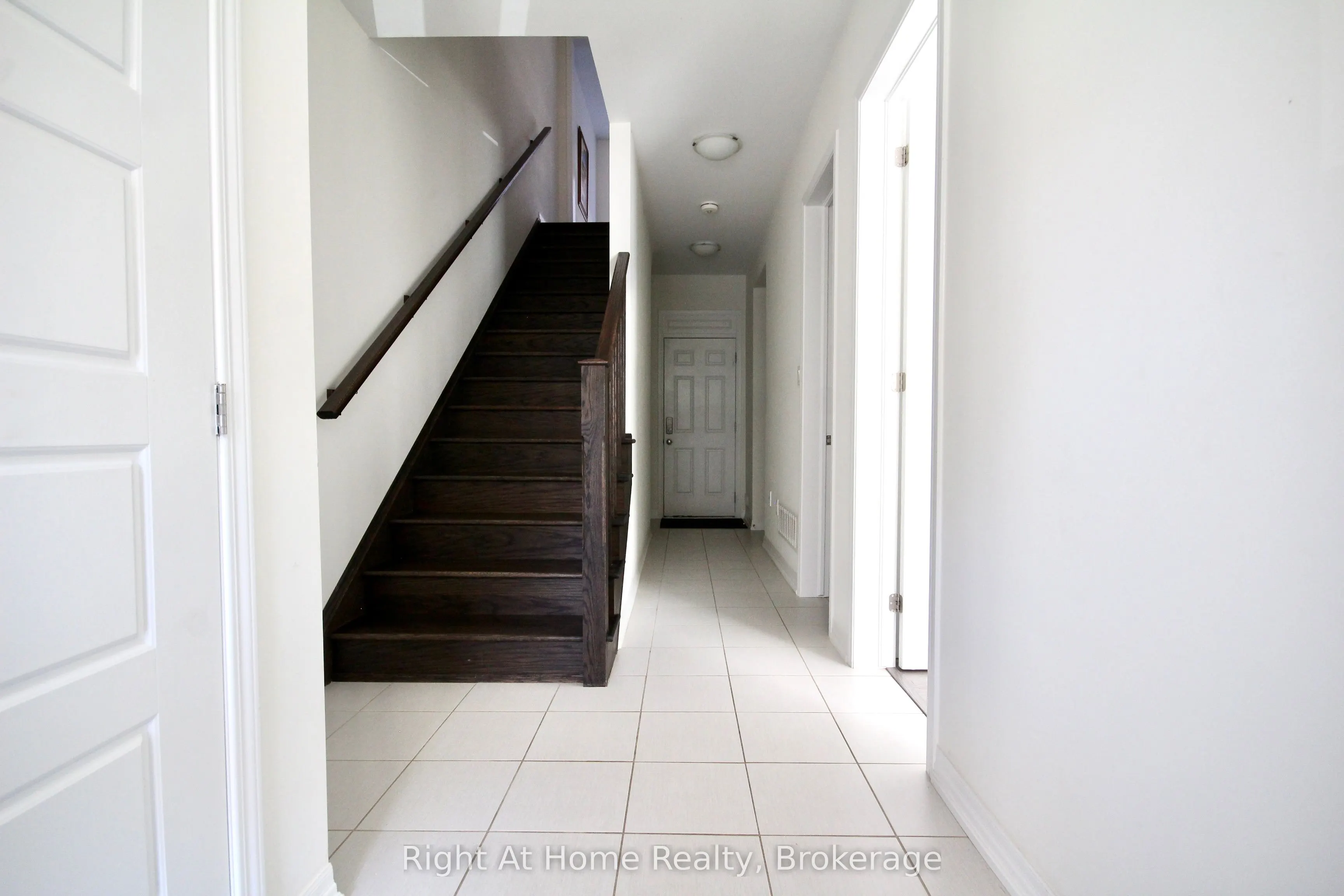 119 Stork Street