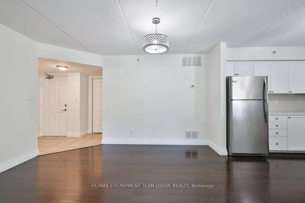 2035 Appleby Line, #113