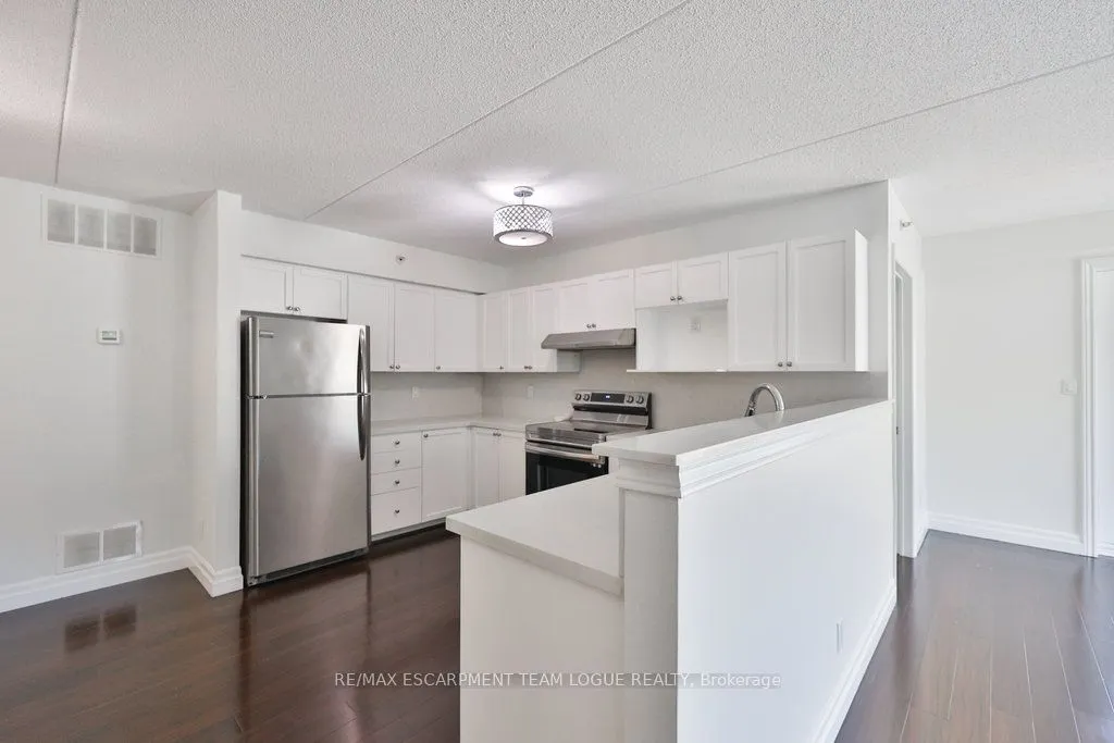 2035 Appleby Line, #113