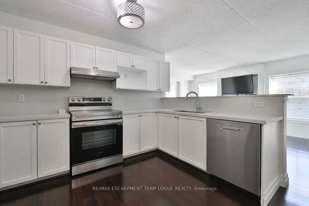 2035 Appleby Line, #113