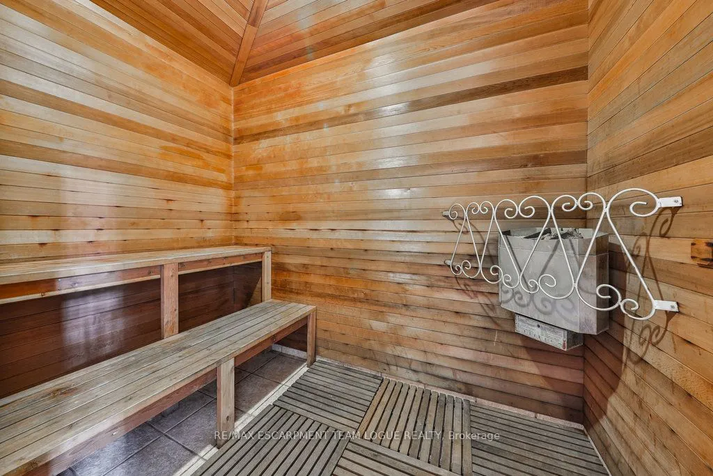 2035 Appleby Line, #113