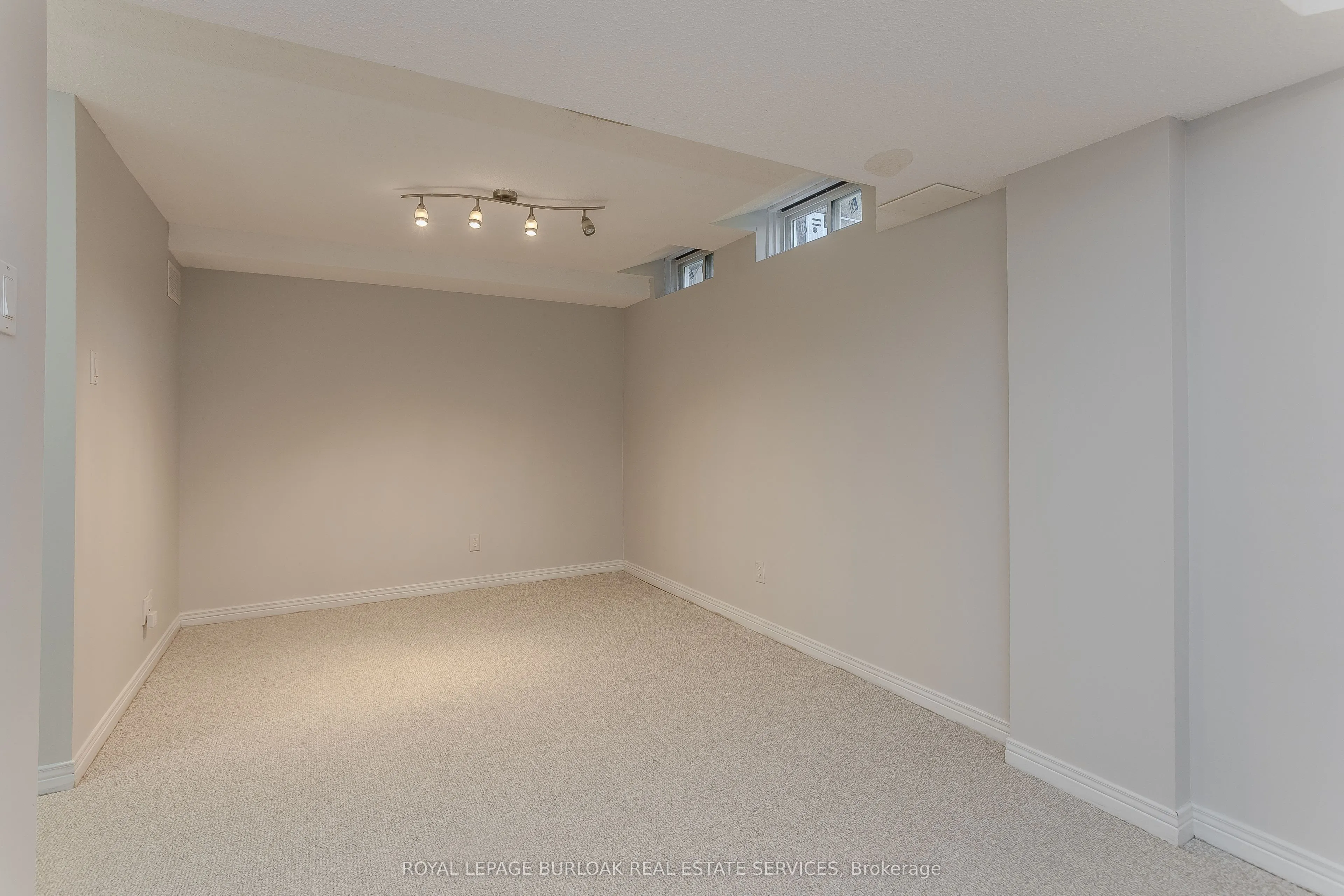 1415 Hazelton Boulevard, #23