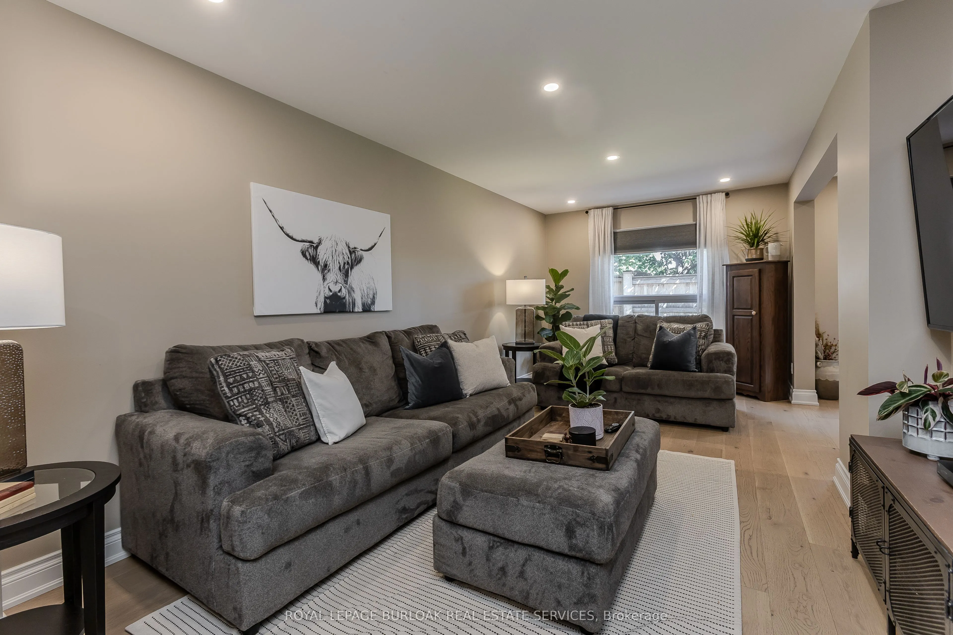 1415 Hazelton Boulevard, #23