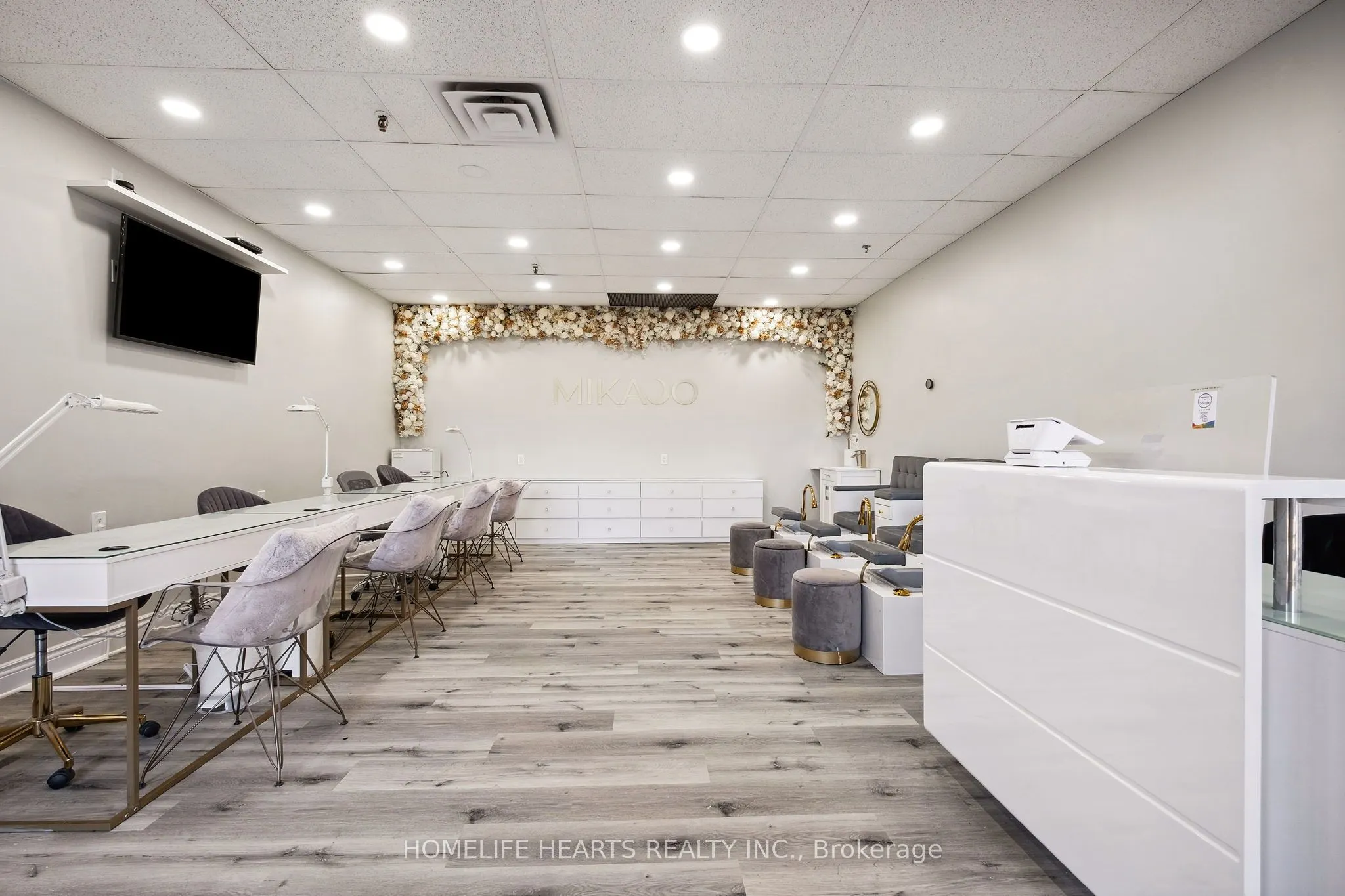 2180 Credit Valley Road, #106B