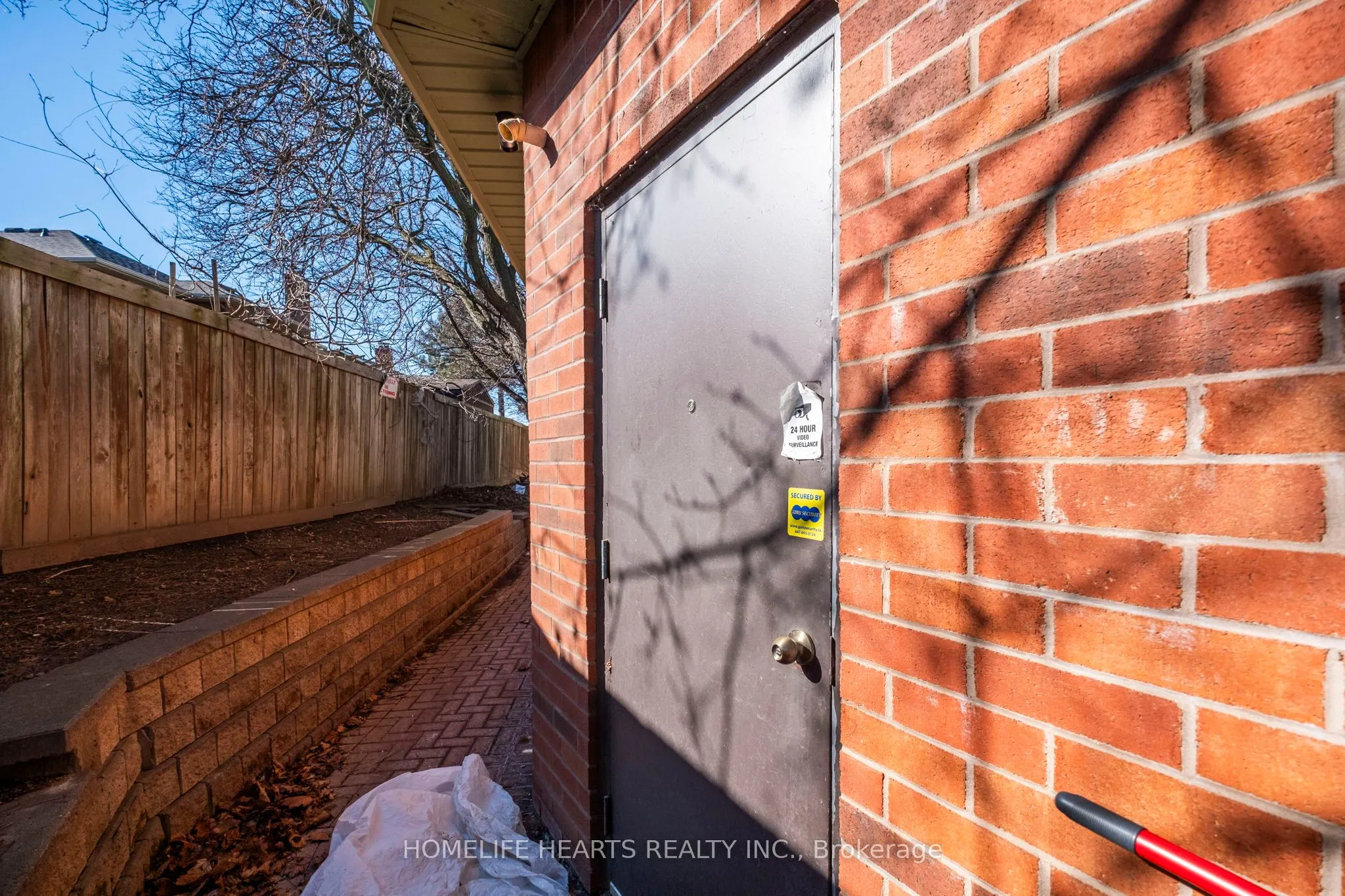 2180 Credit Valley Road, #106B