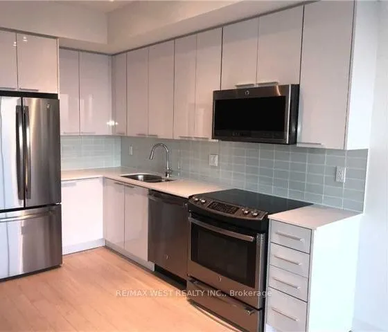 10 Parklawn Road, #2702