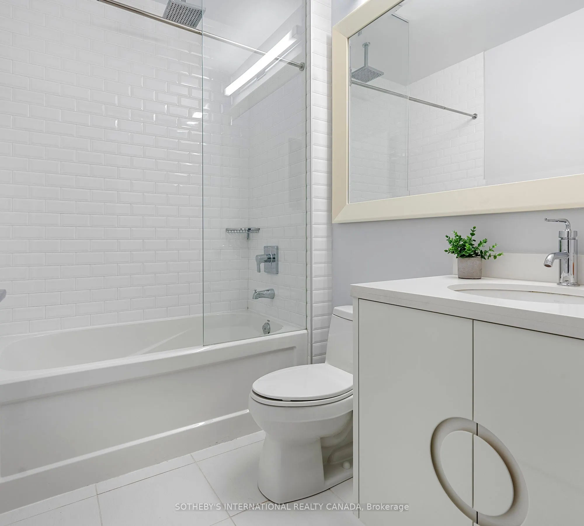 88 Park Lawn Road, #1608