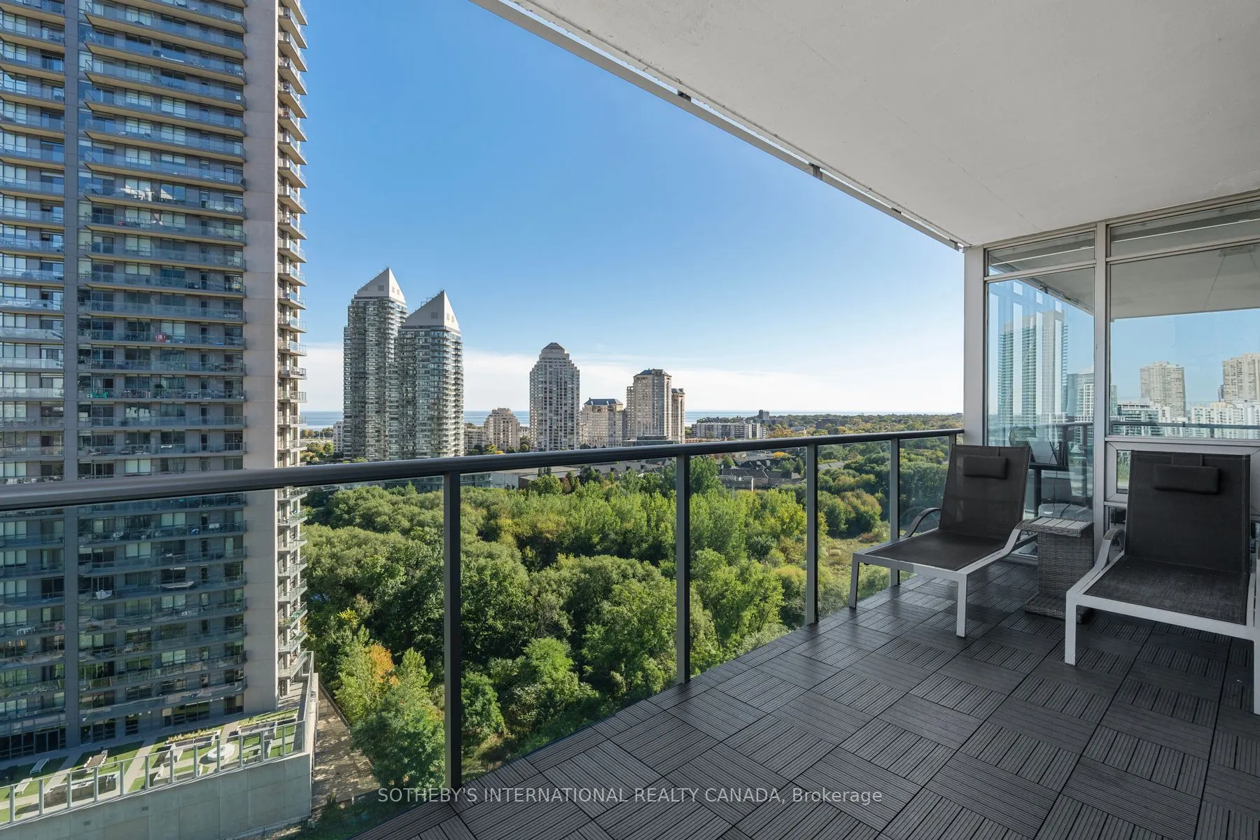 88 Park Lawn Road, #1608