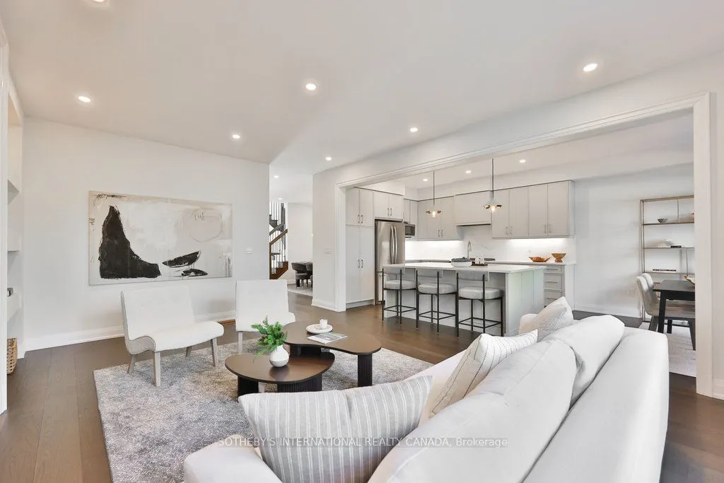 520 Markay Common