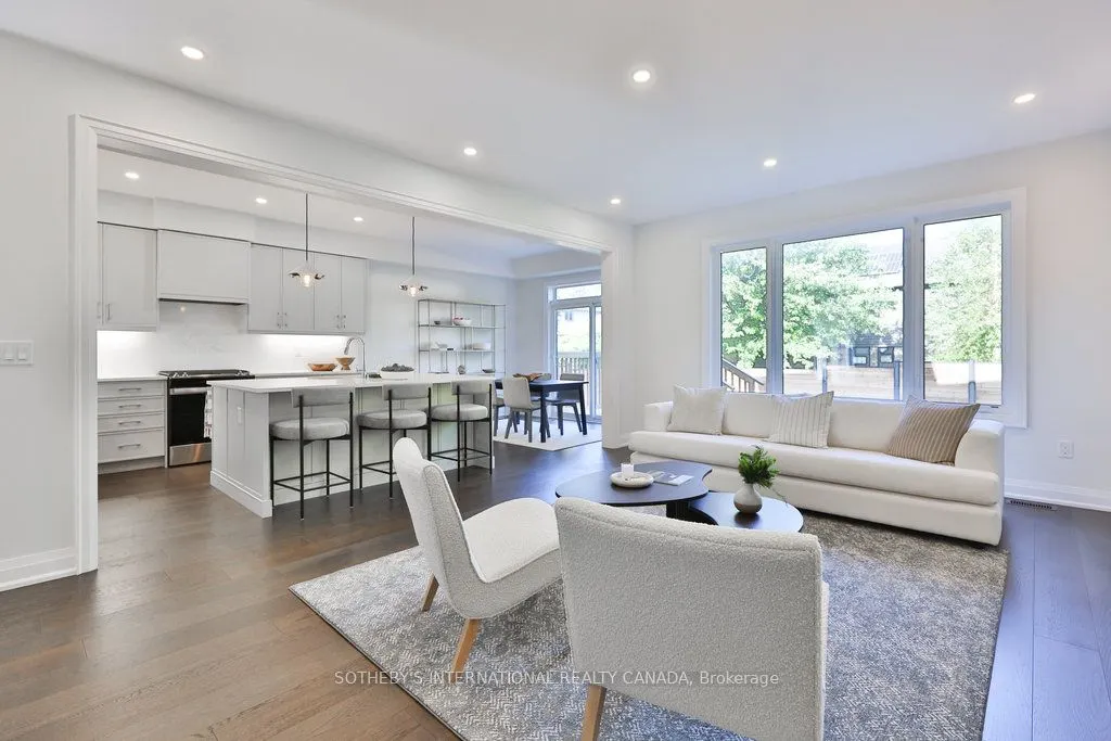 520 Markay Common