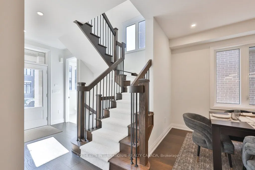 520 Markay Common