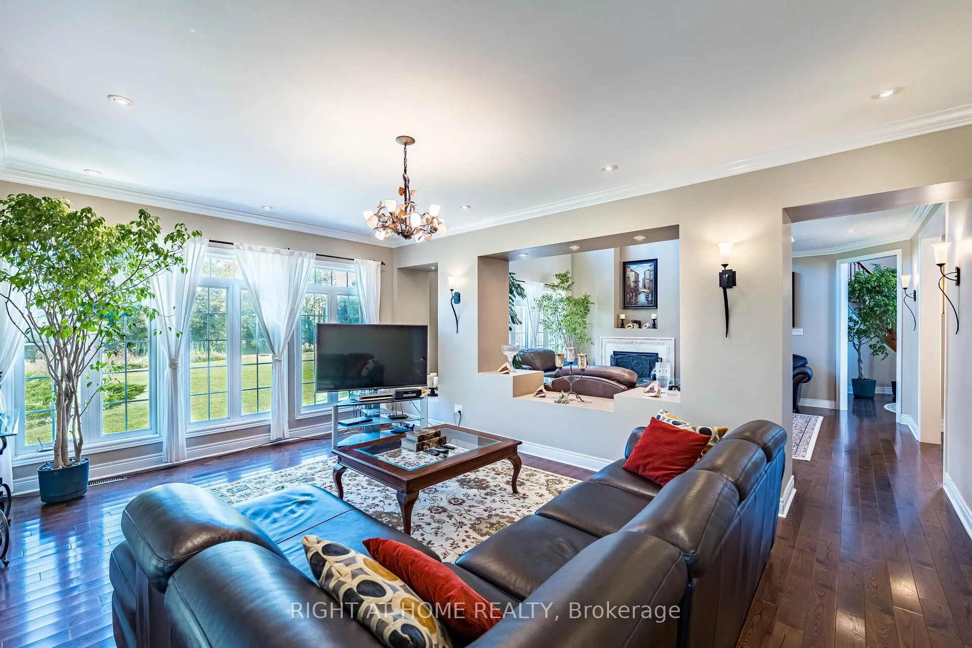 11150 Menzies Court