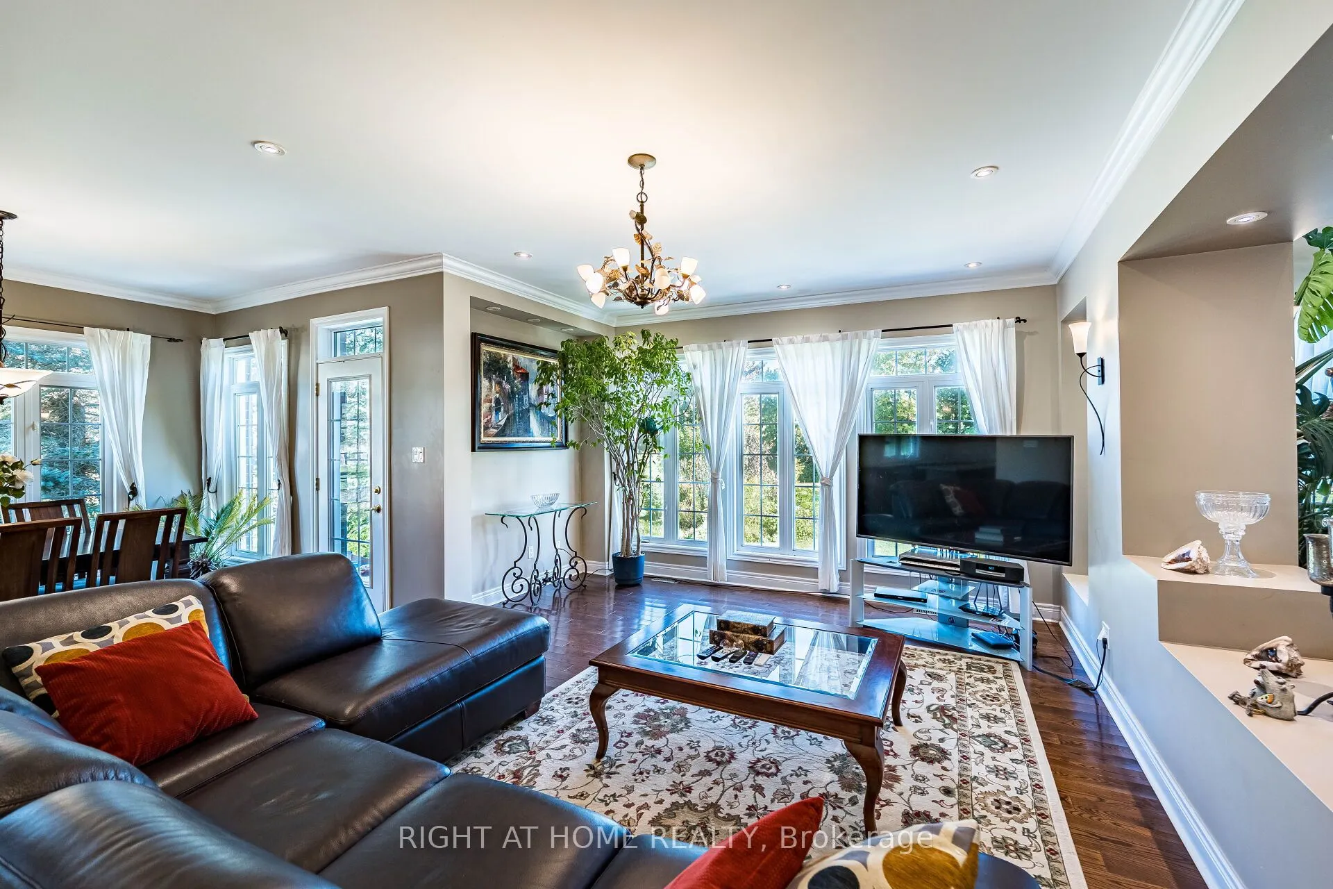 11150 Menzies Court