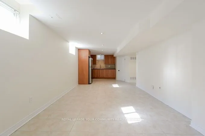128 Watsonbrook Drive, #Lower unit