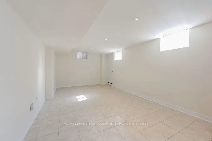 128 Watsonbrook Drive, #Lower unit