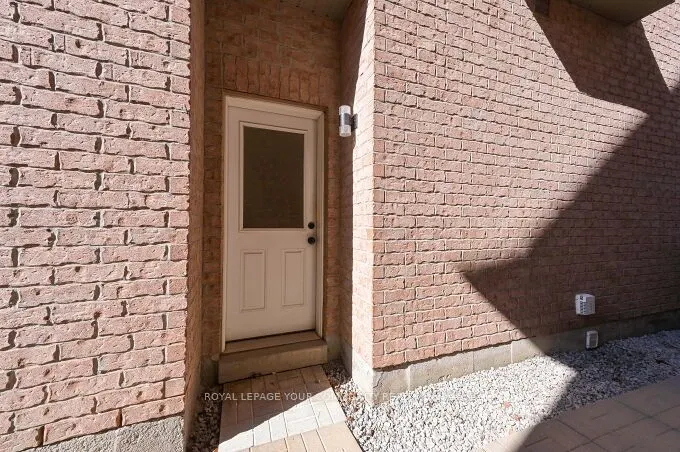 128 Watsonbrook Drive, #Lower unit