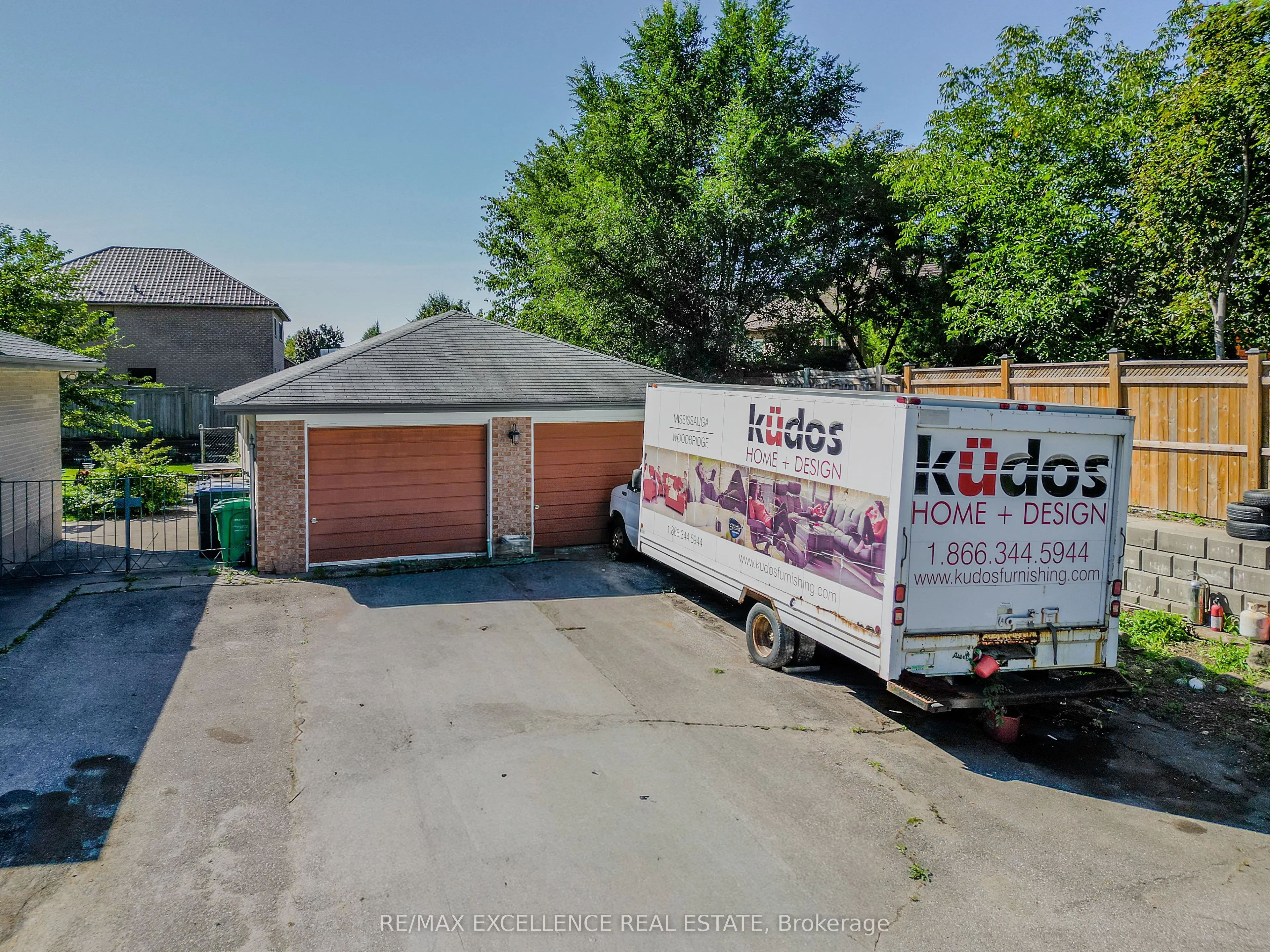 12164 Hurontario Street