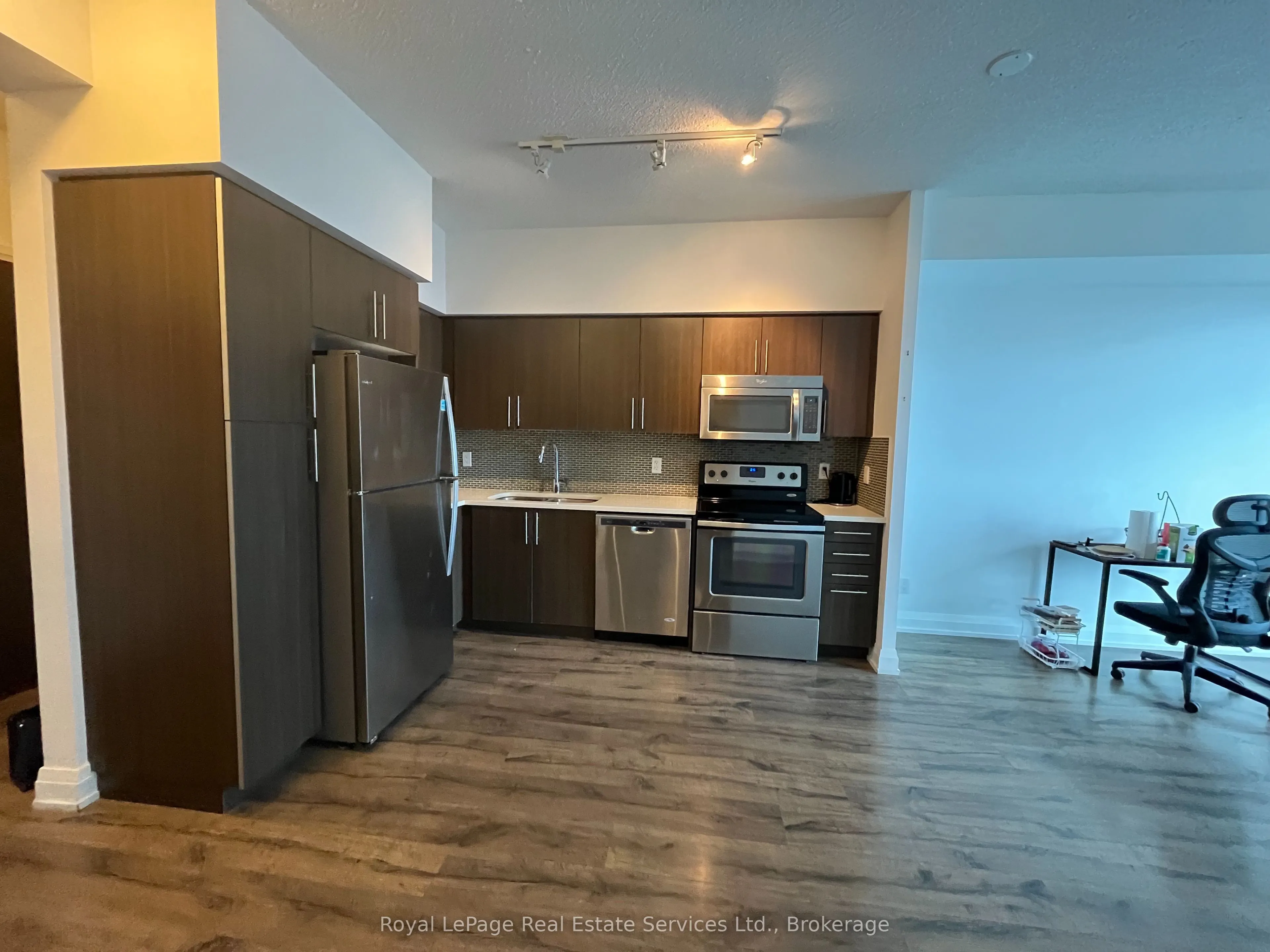 65 Speers Road, #1108
