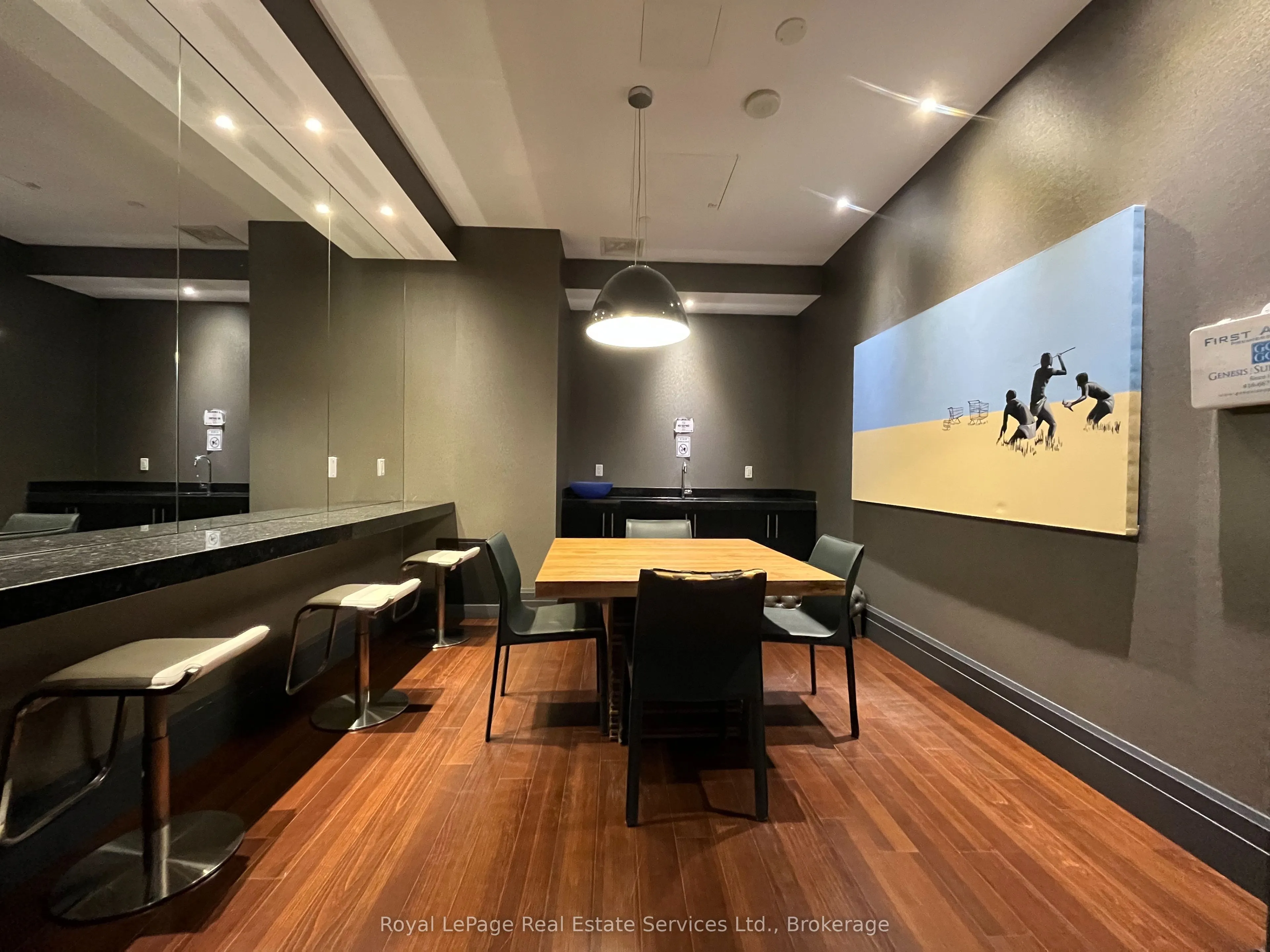 65 Speers Road, #1108