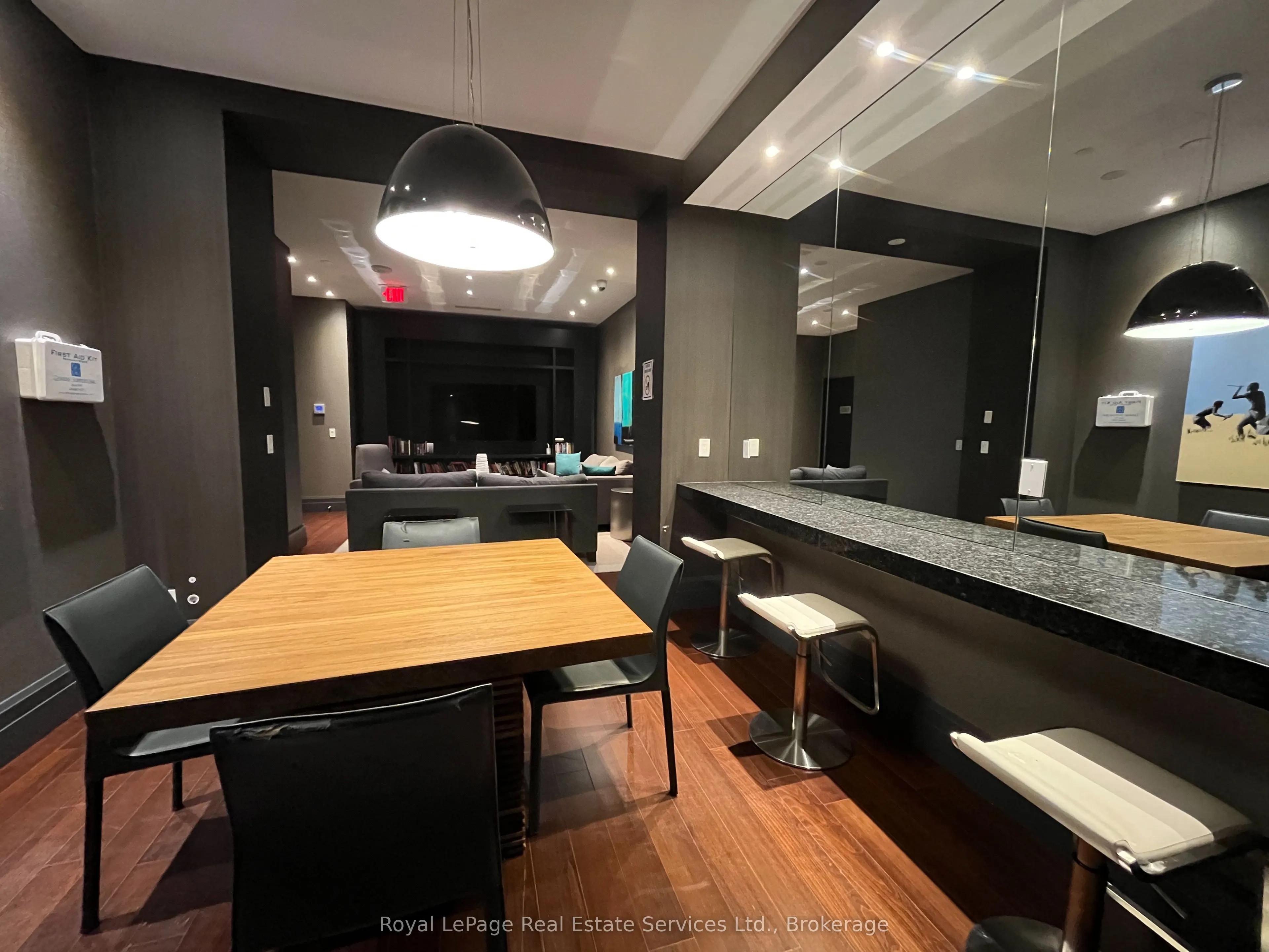65 Speers Road, #1108