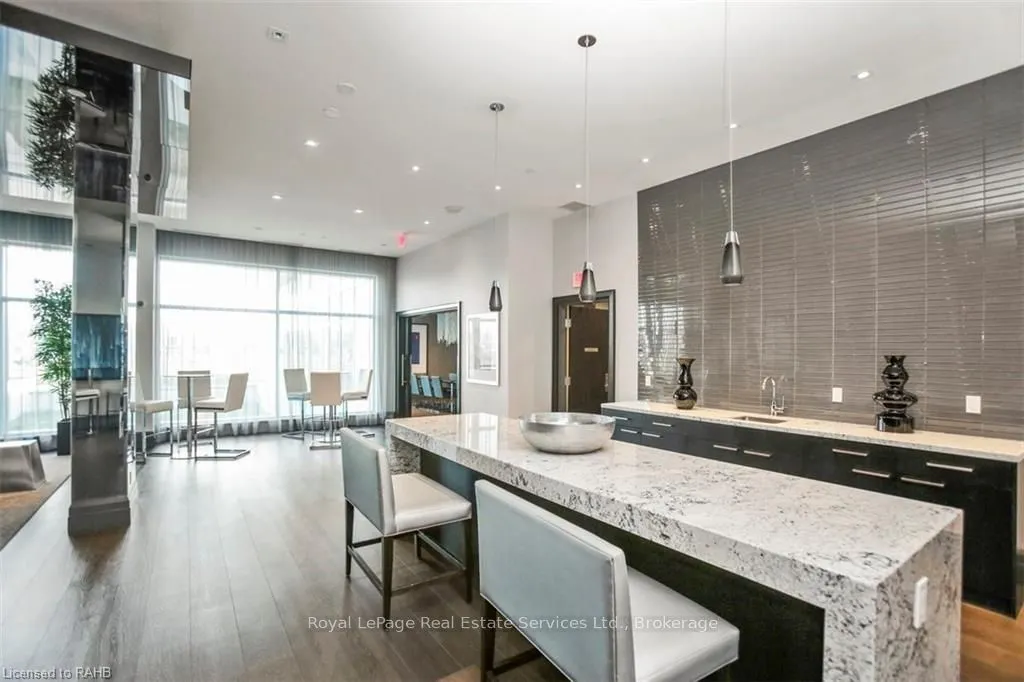 65 Speers Road, #1108