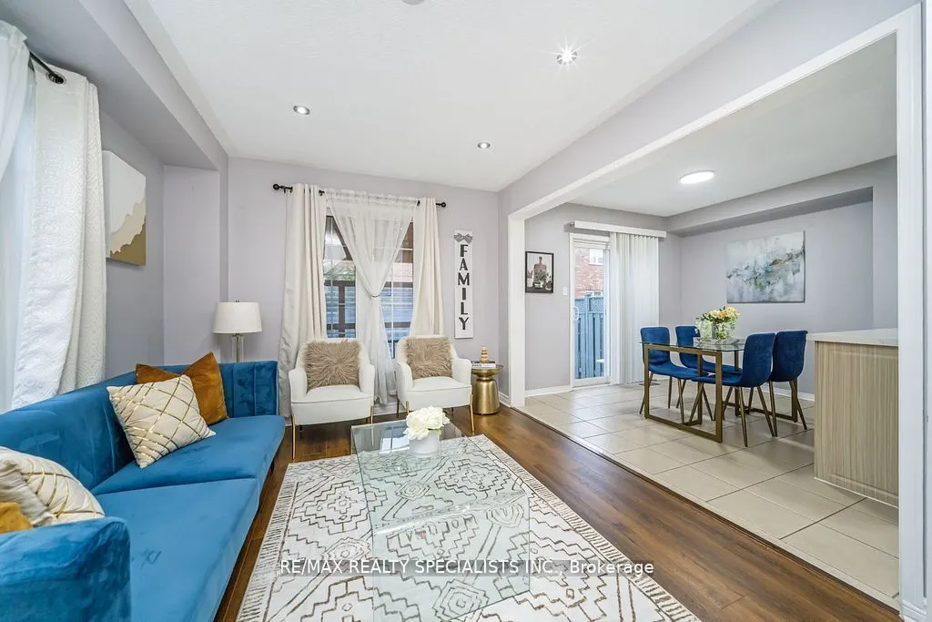 64 Botavia Downs Drive