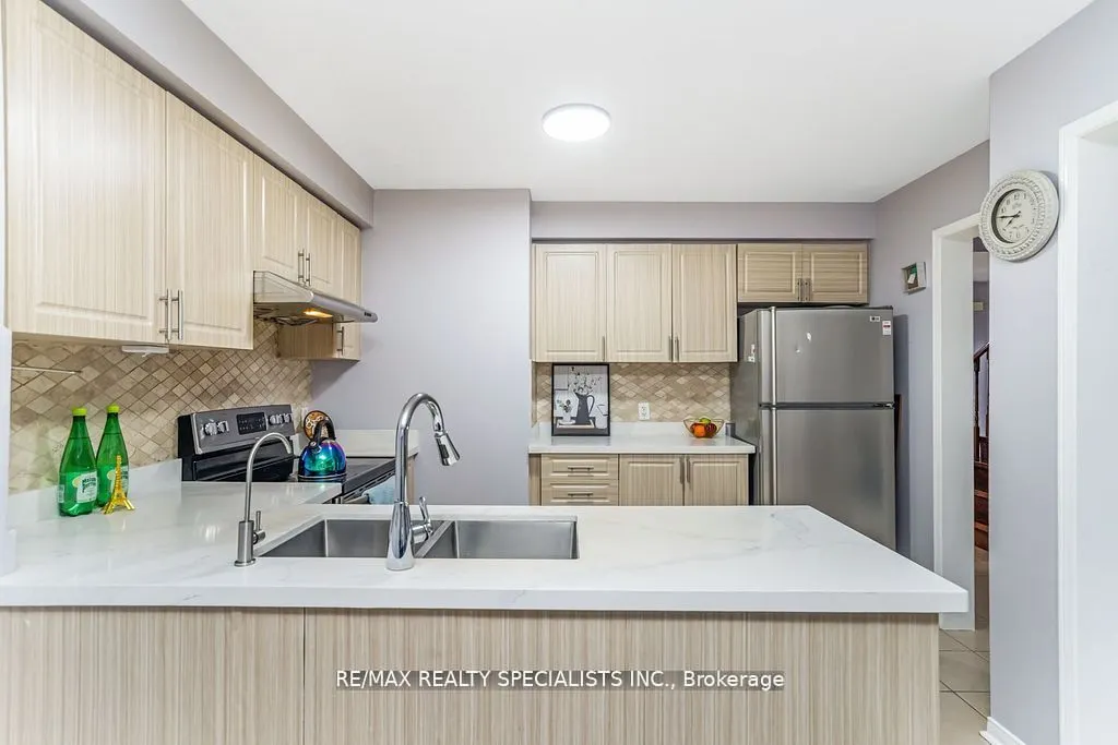 64 Botavia Downs Drive