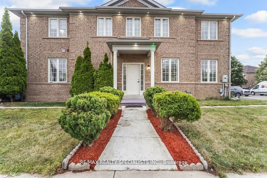 64 Botavia Downs Drive