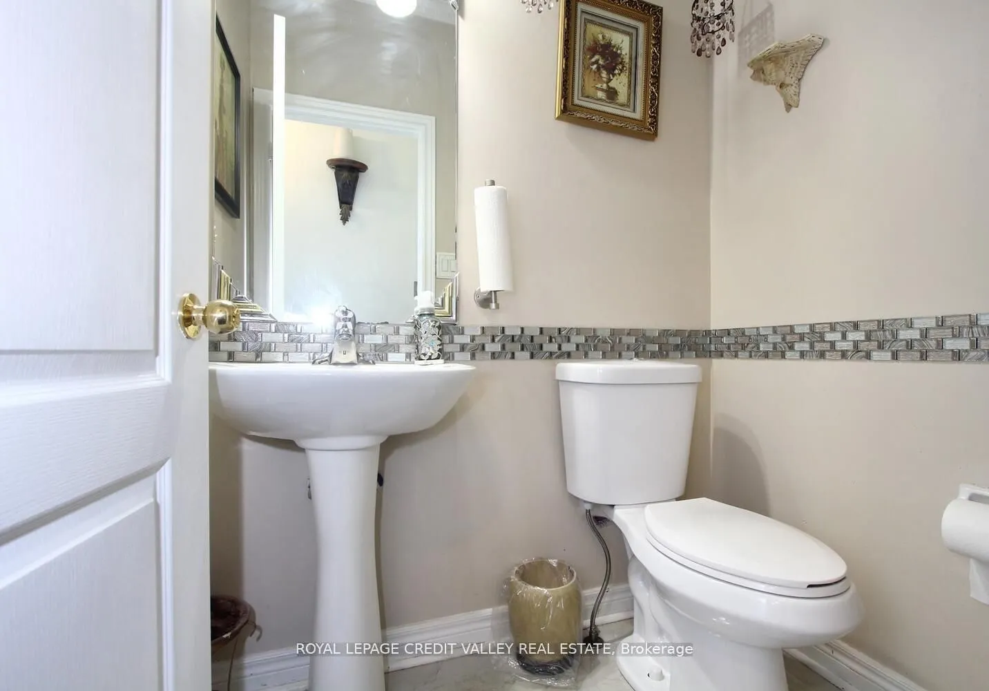 12 Helman Road