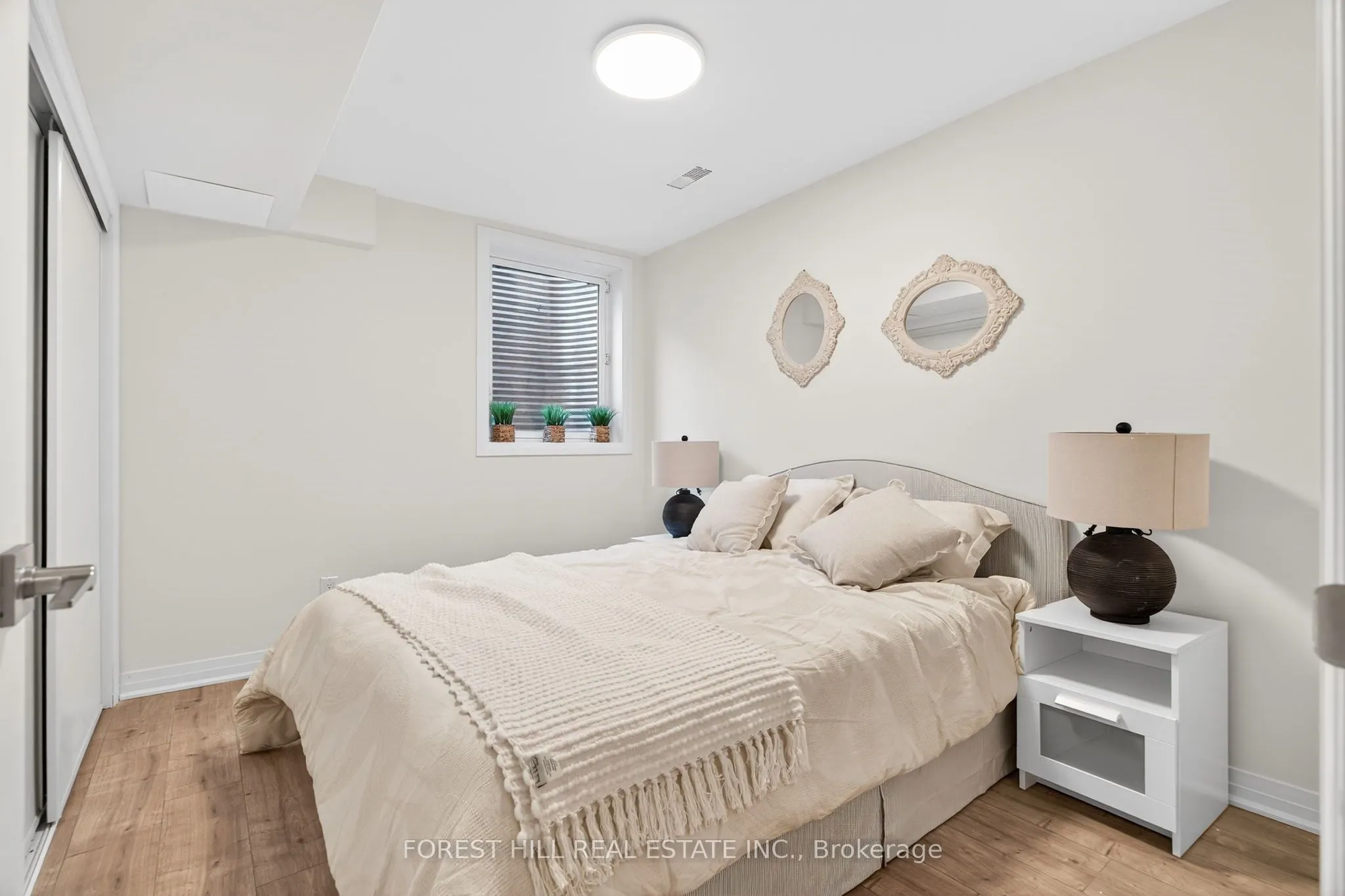 49 WILLIAM CRAGG Drive, #C