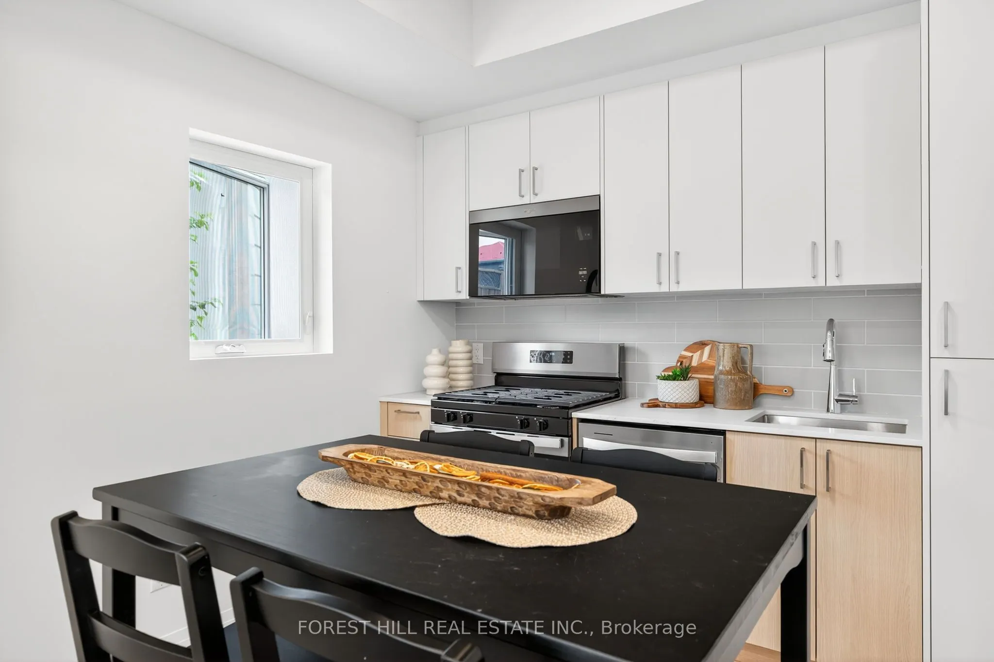 49 WILLIAM CRAGG Drive, #C