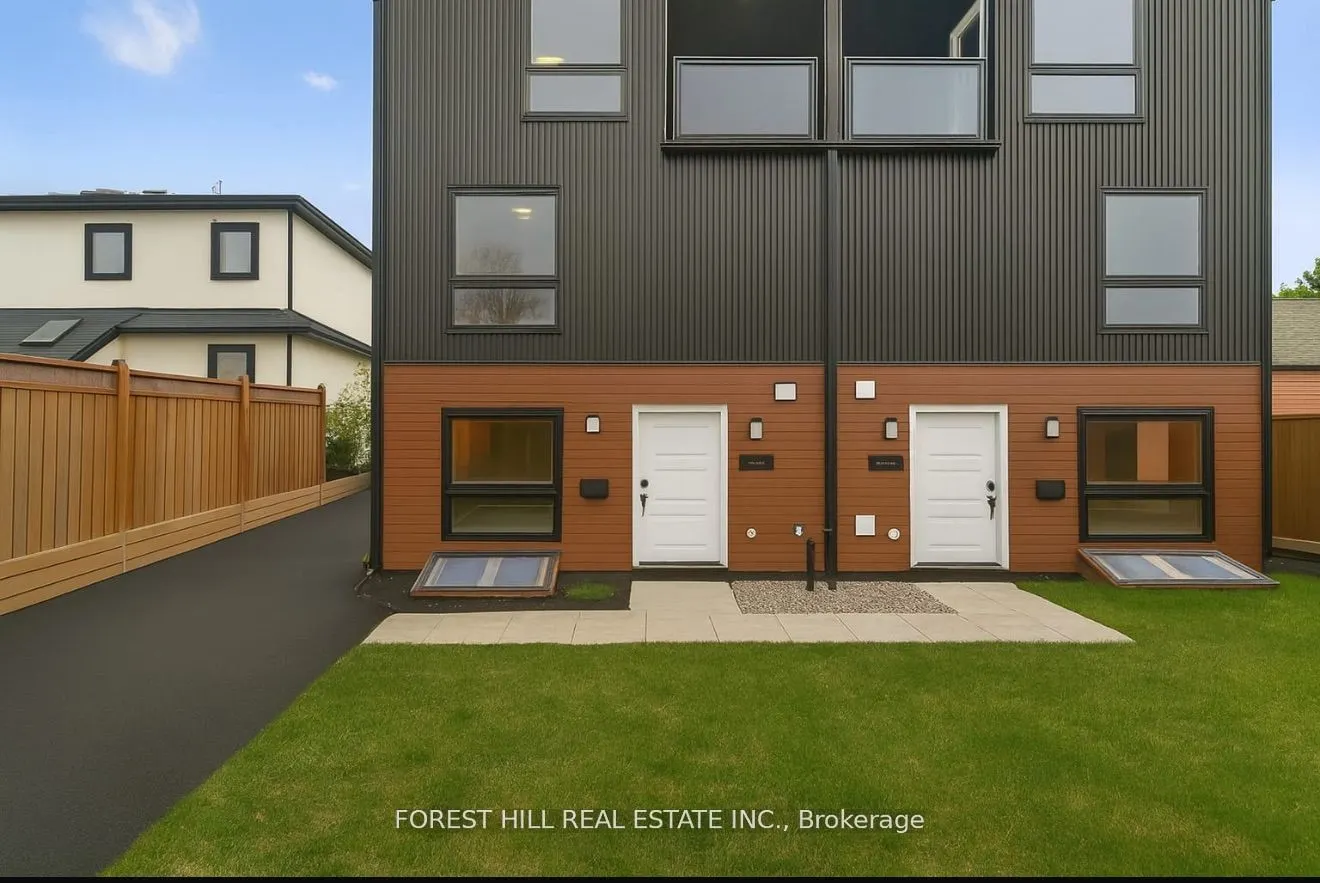 49 WILLIAM CRAGG Drive, #C