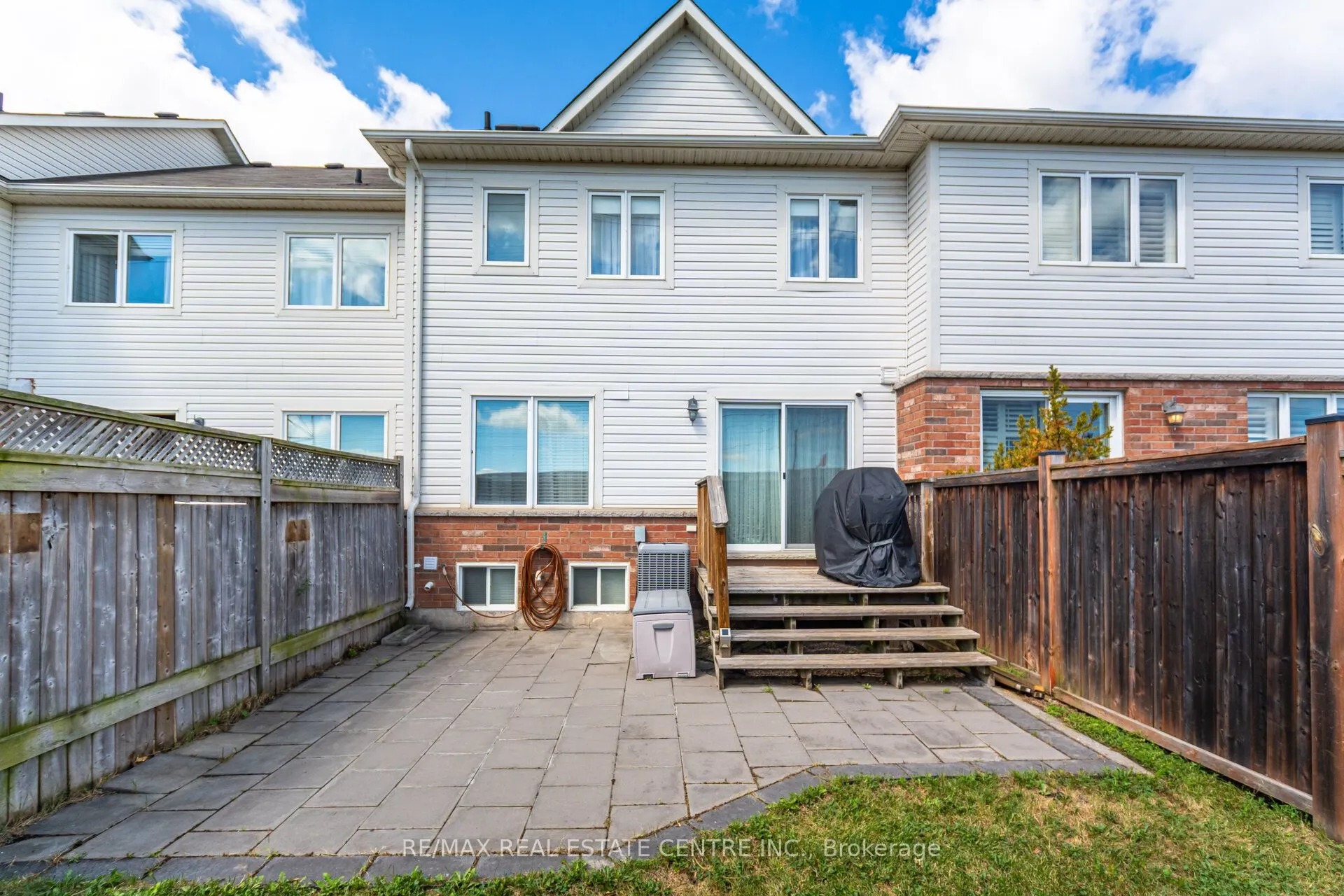 4834 Capri Crescent