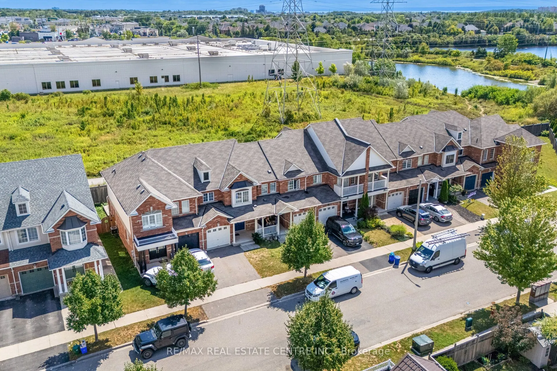 4834 Capri Crescent