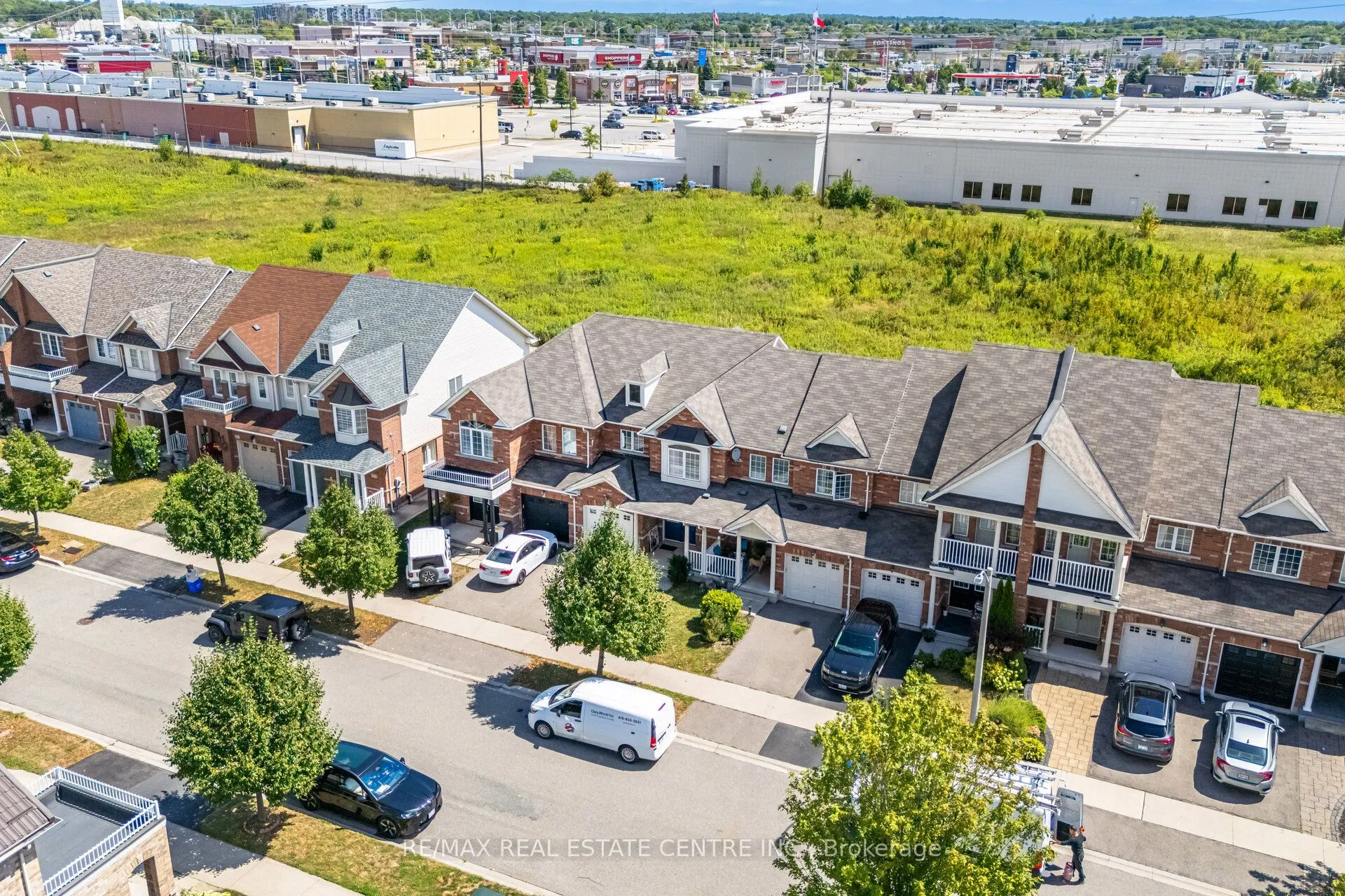 4834 Capri Crescent