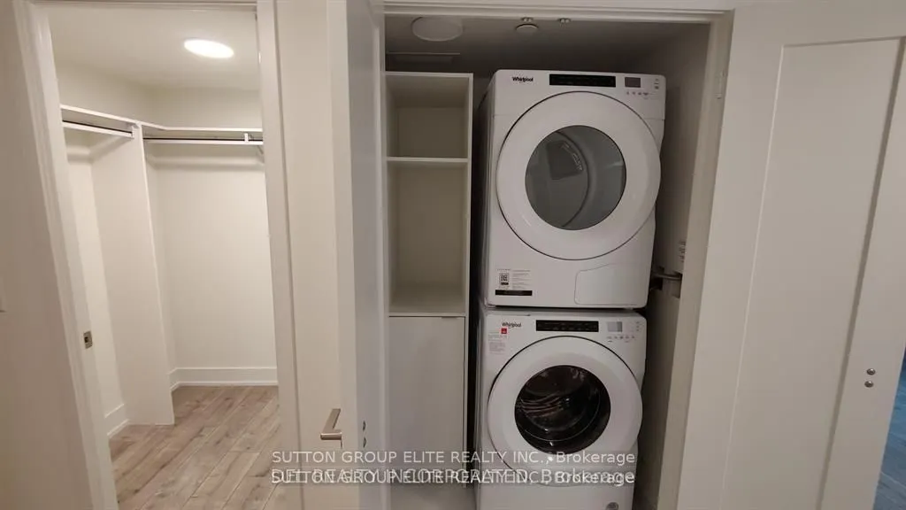 10 Eva Road, #302