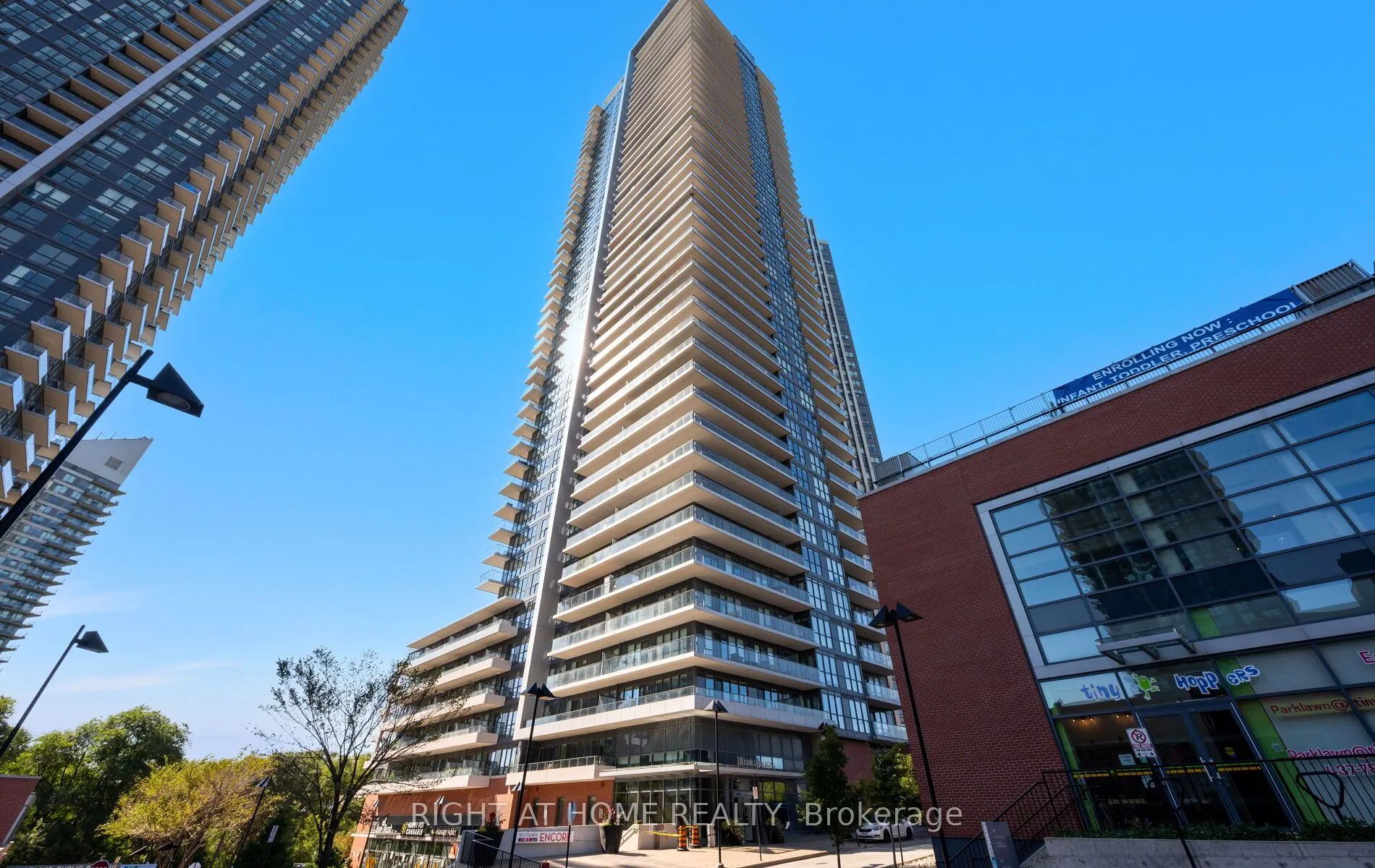10 Park Lawn Road, #3409