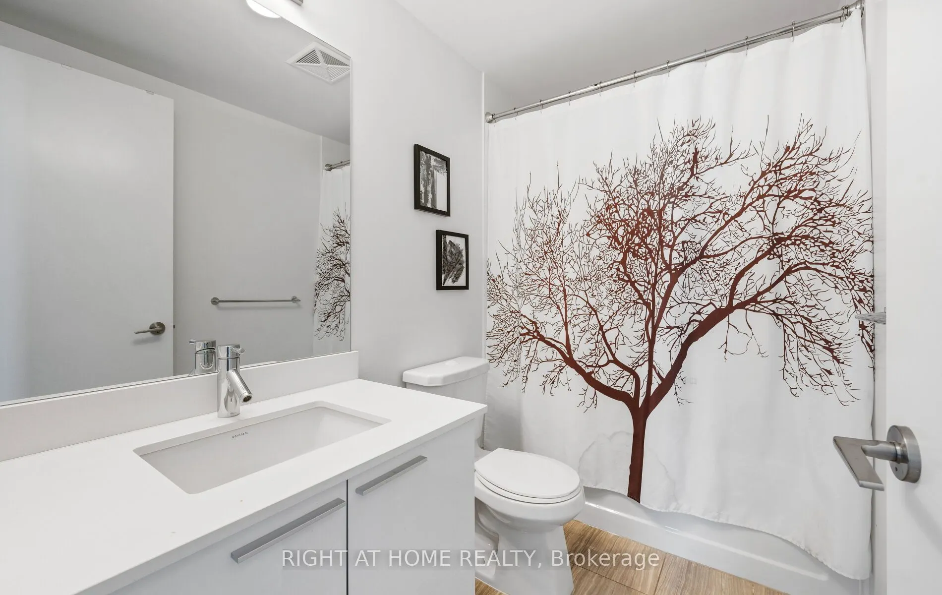 10 Park Lawn Road, #3409