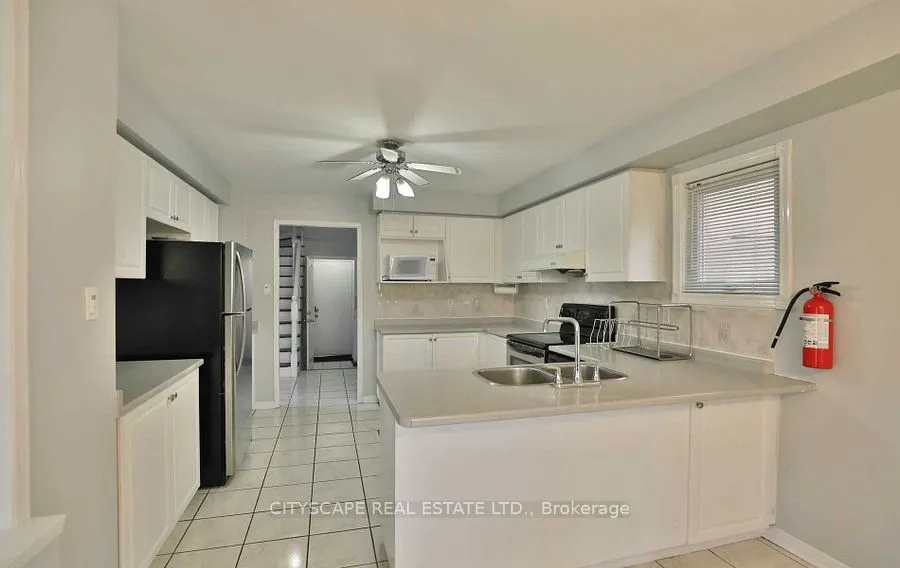 3263 Loyalist Drive