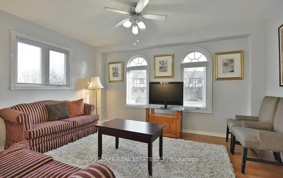 3263 Loyalist Drive