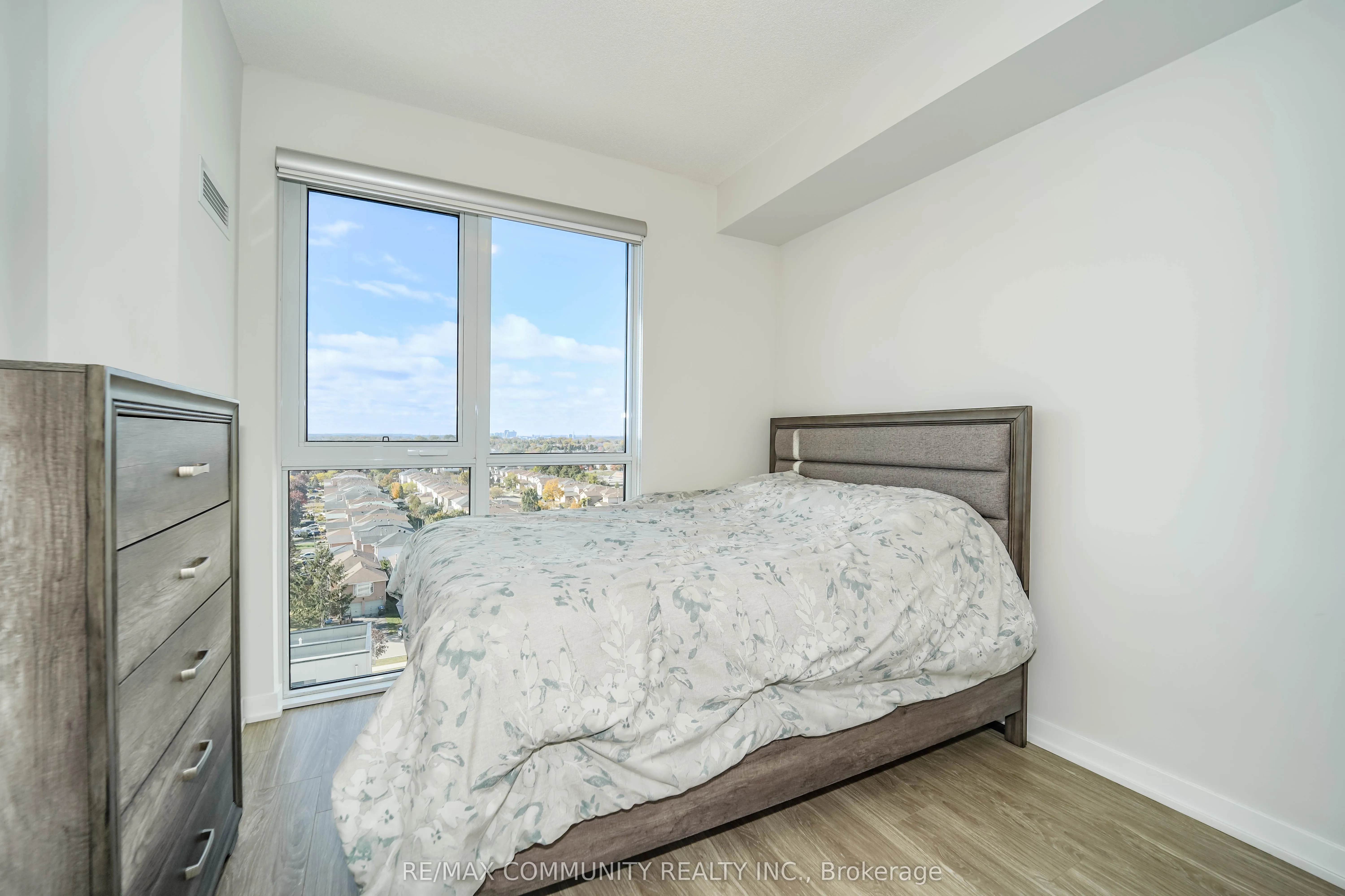 4085 Parkside Village Drive, #909