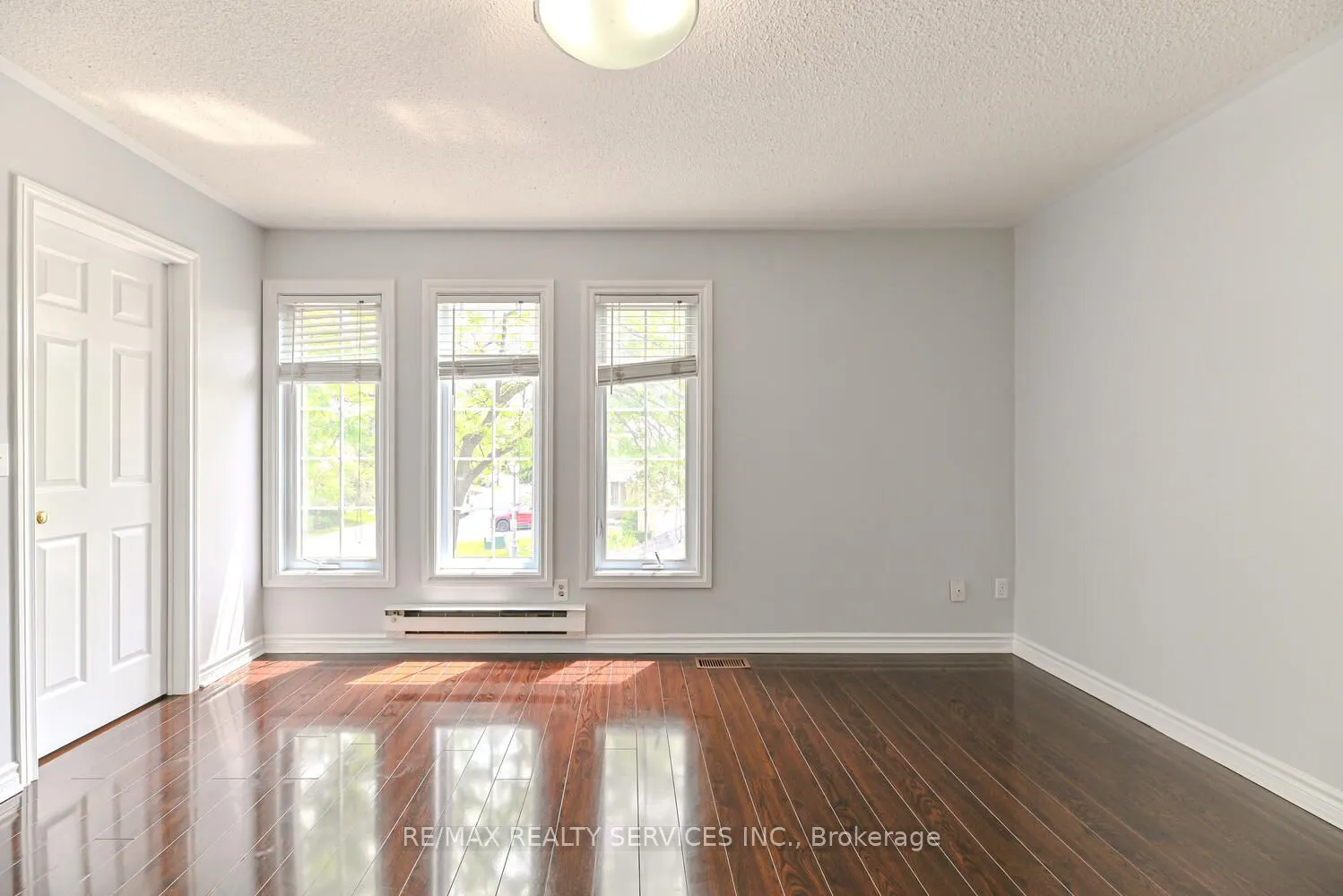 110 Heathcliffe Square, #6