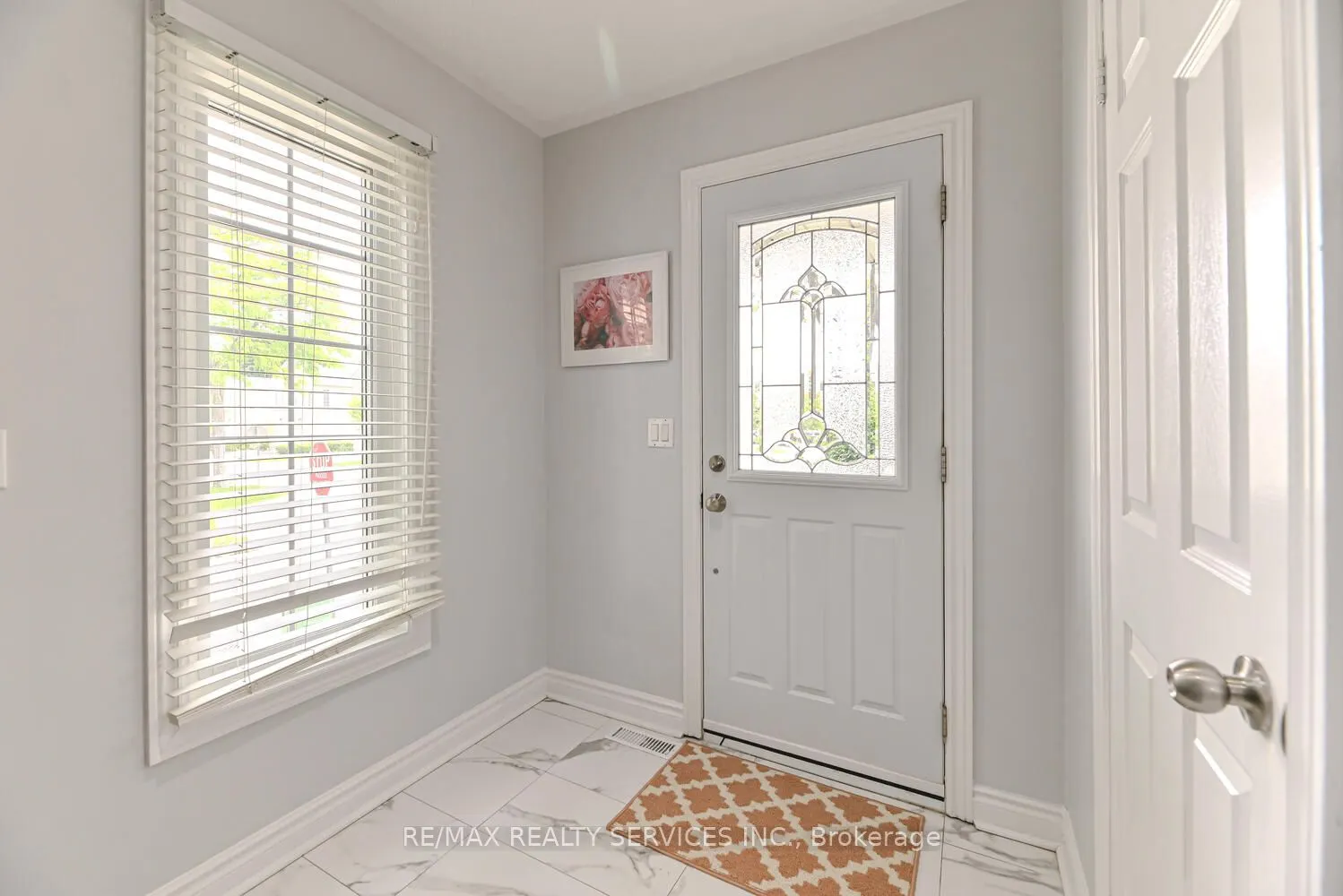 110 Heathcliffe Square, #6