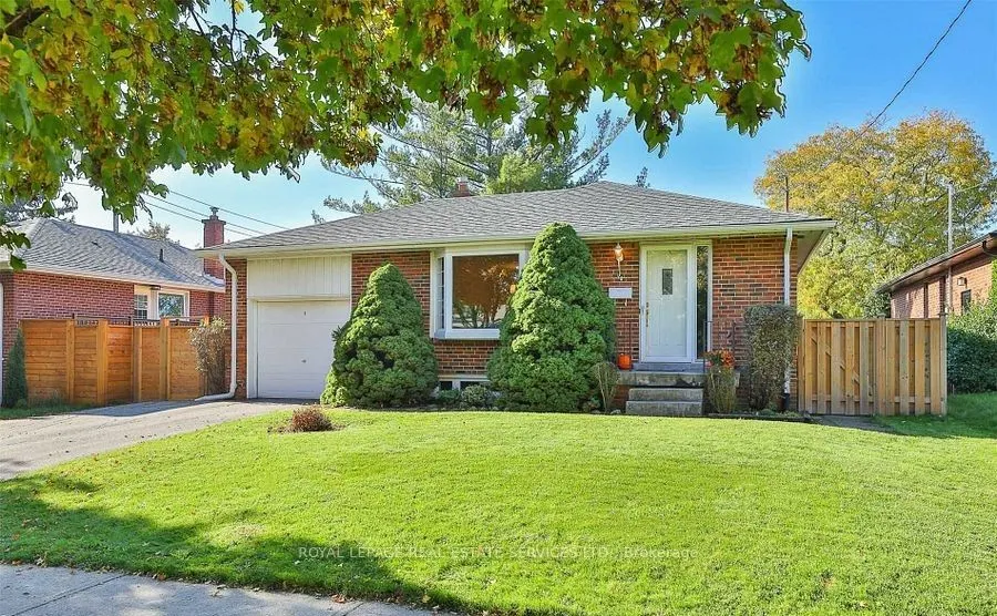 4 Beaver Bend Crescent