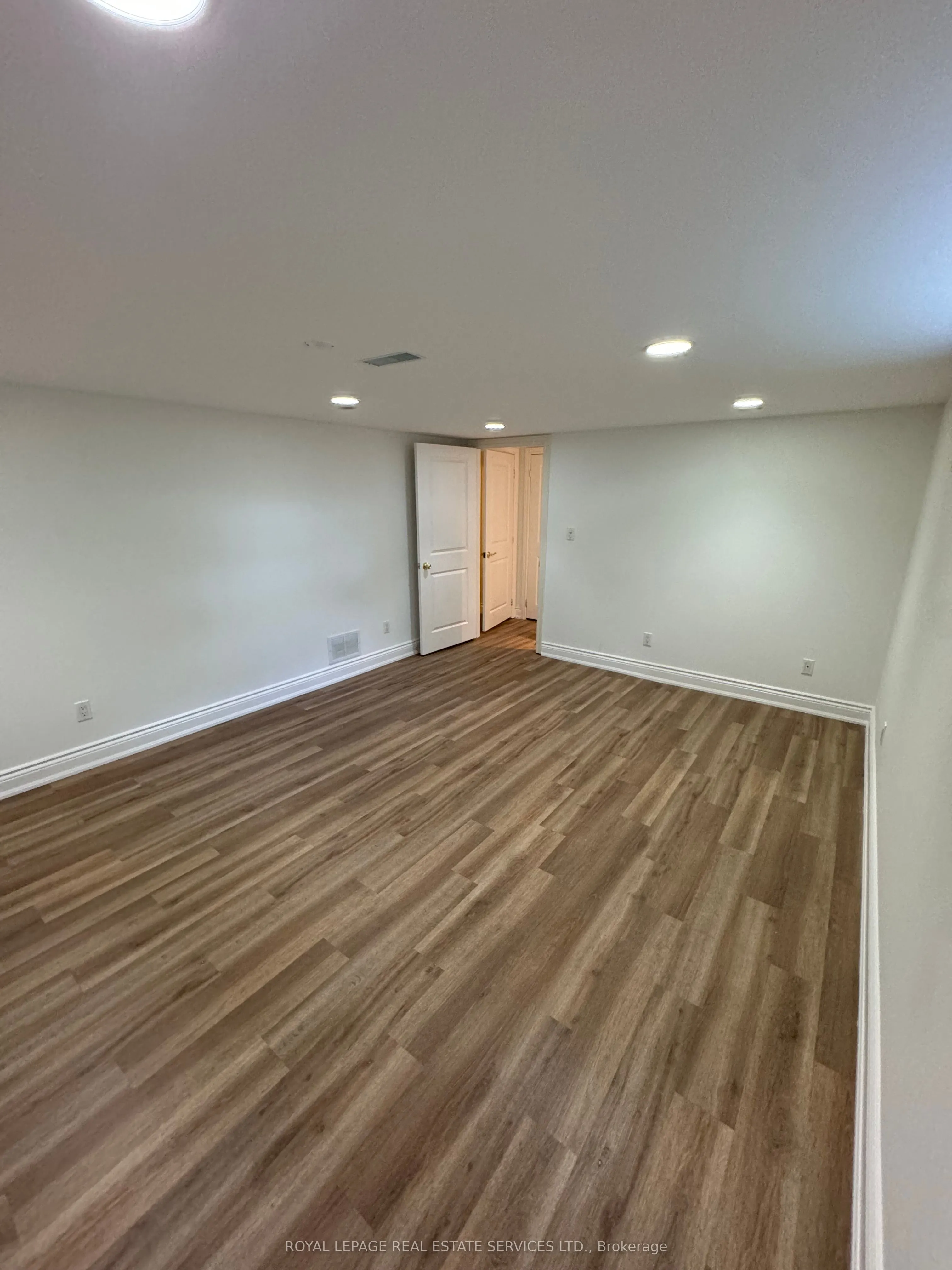 4 Beaver Bend Crescent
