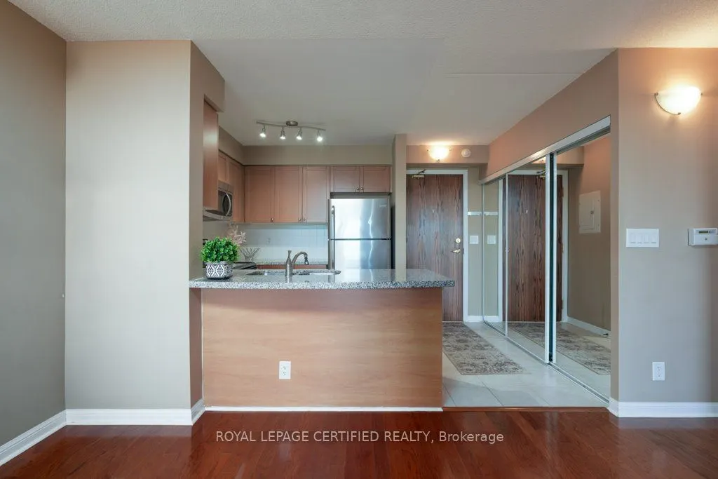 65 Via Rosedale, #317