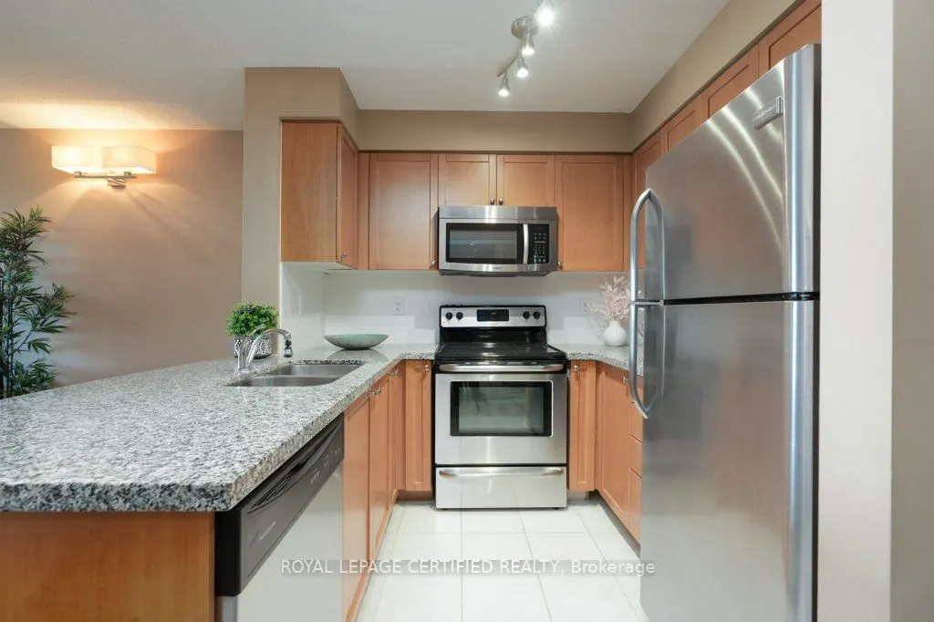 65 Via Rosedale, #317